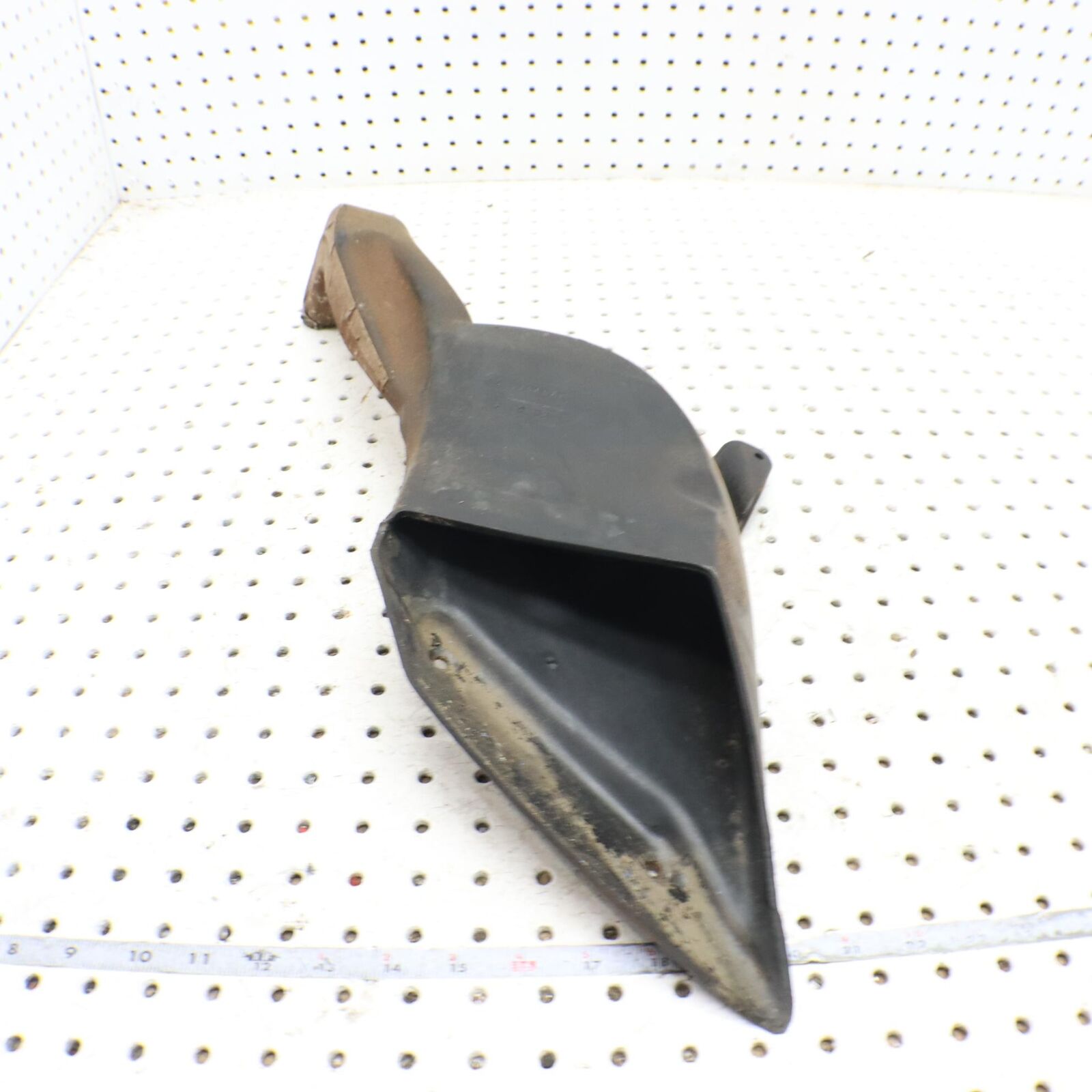 2006 POLARIS FUSION 600 BRAKE DUCT COOLING DUCT 2633061