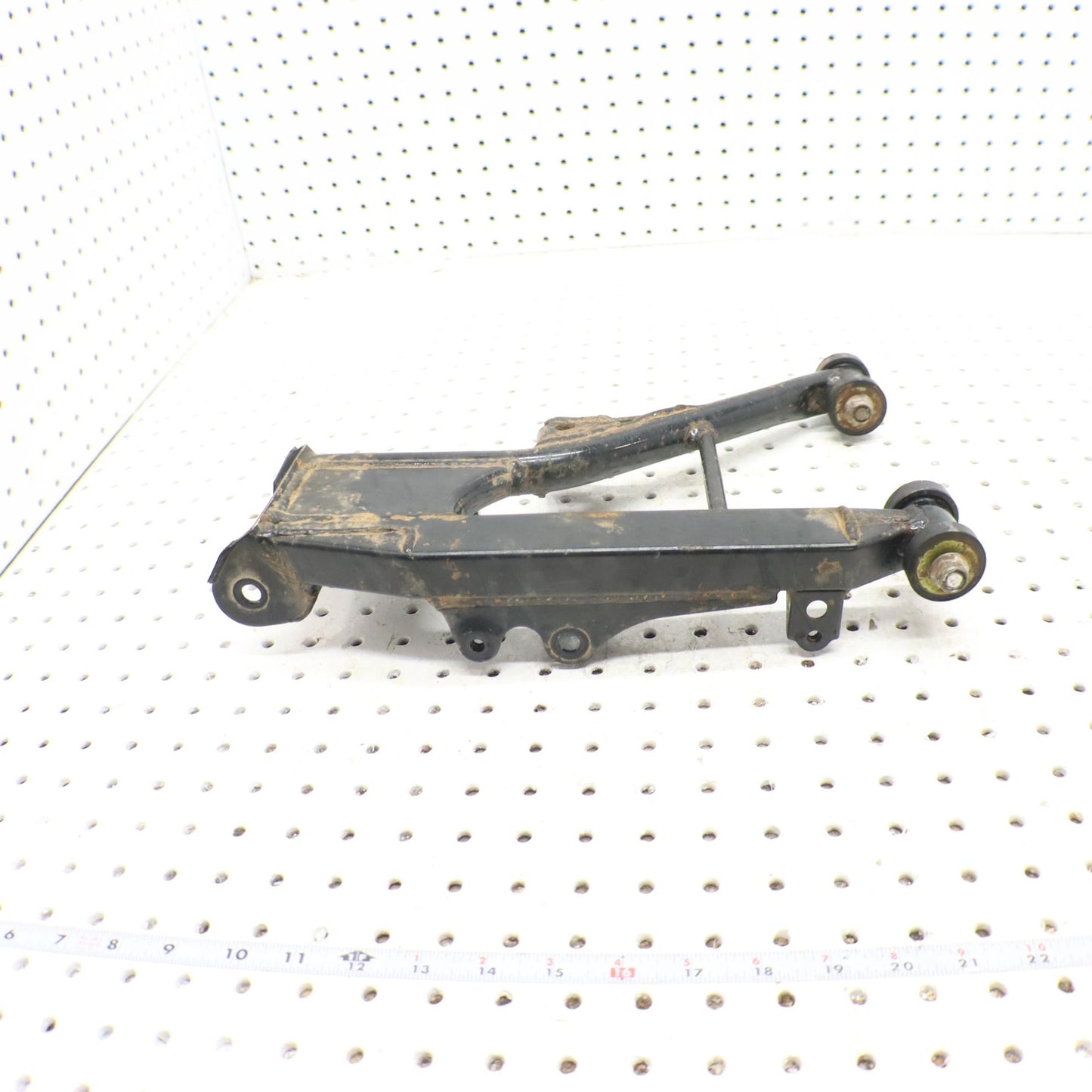 2016 SUZUKI KING QUAD 500 LOWER RIGHT REAR CONTROL A ARM 61510-31821