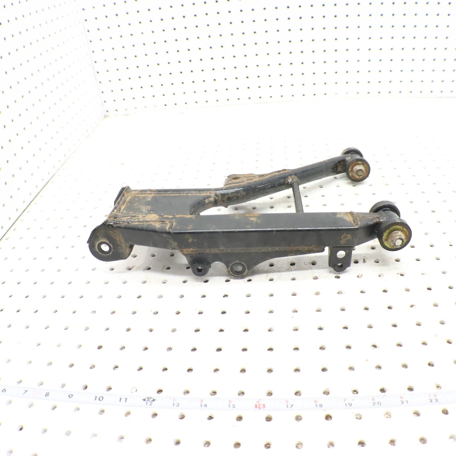2016 SUZUKI KING QUAD 500 LOWER RIGHT REAR CONTROL A ARM 61510-31821