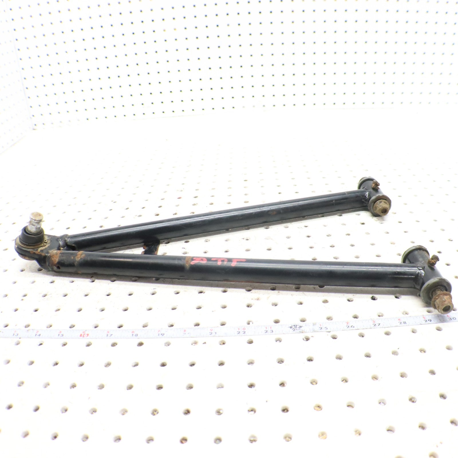 2009 Polaris Sportsman Xp 850 Front Lower Right Control Arm 1017157-067 1019811