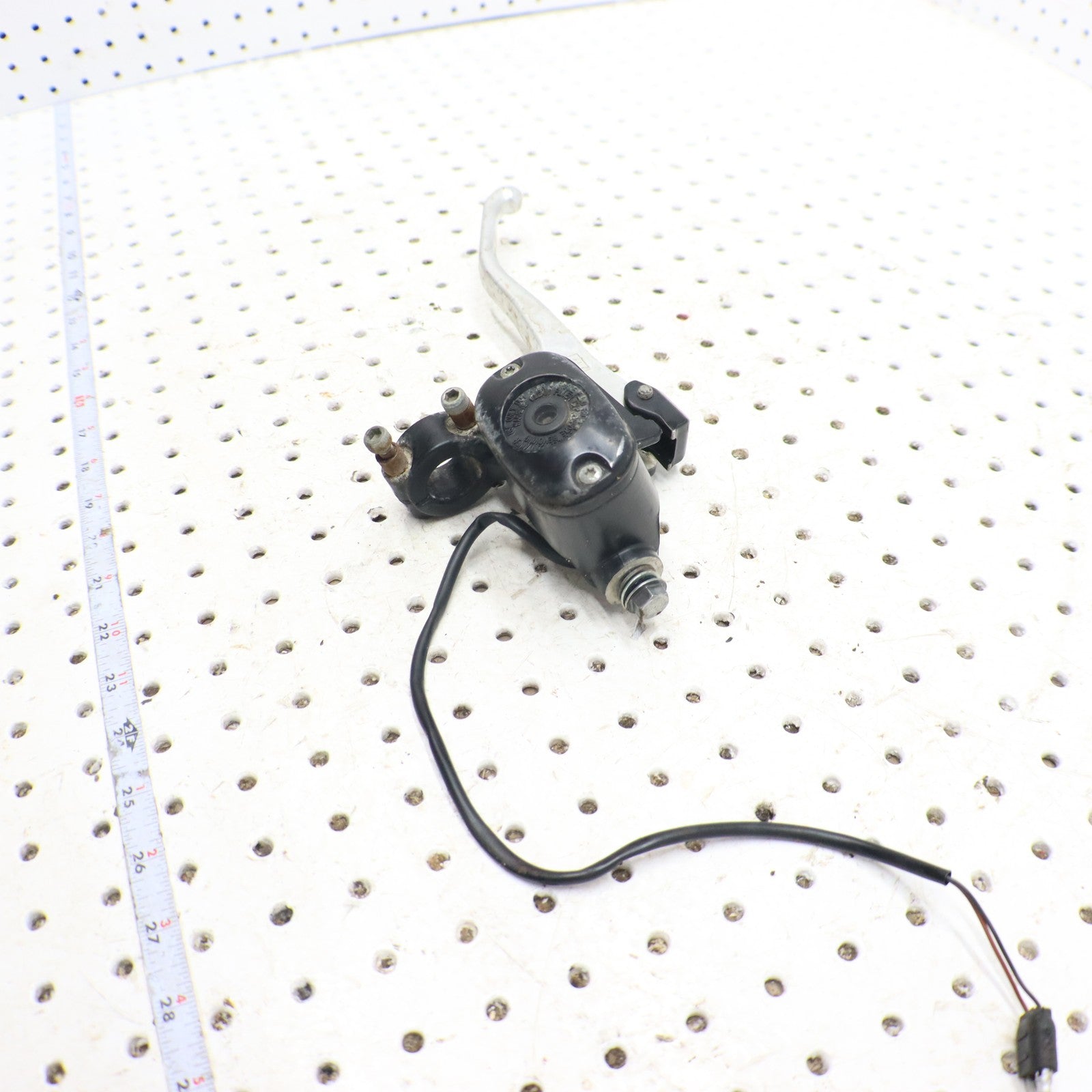 2009 Polaris Sportsman Xp 850 Hand Brake Master Cylinder 2203051 2010440