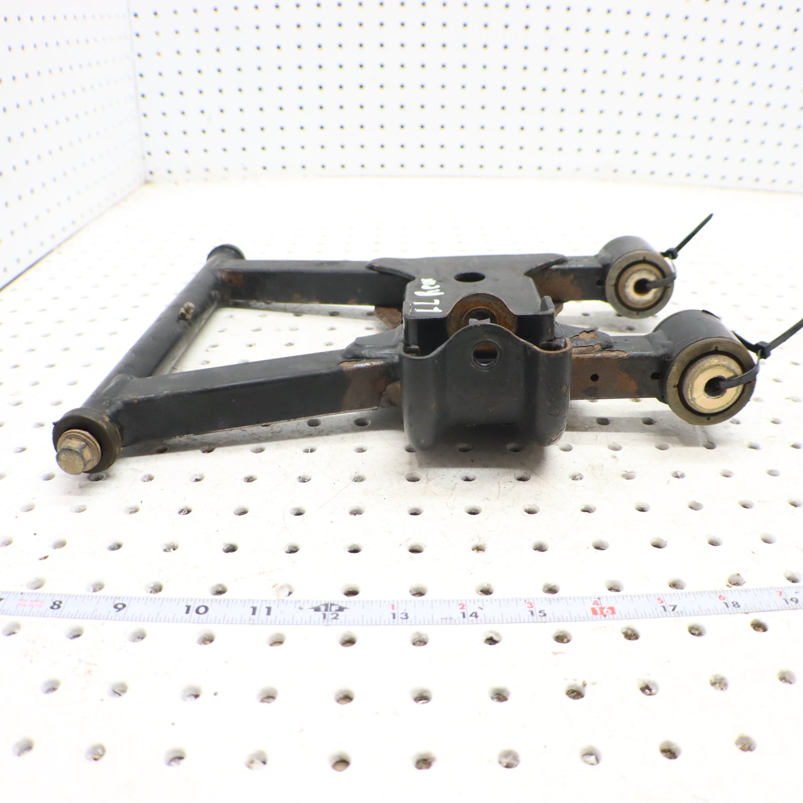 2014 Polaris Sportsman 570 Lower Left Rear Control A Arm  1015888-067