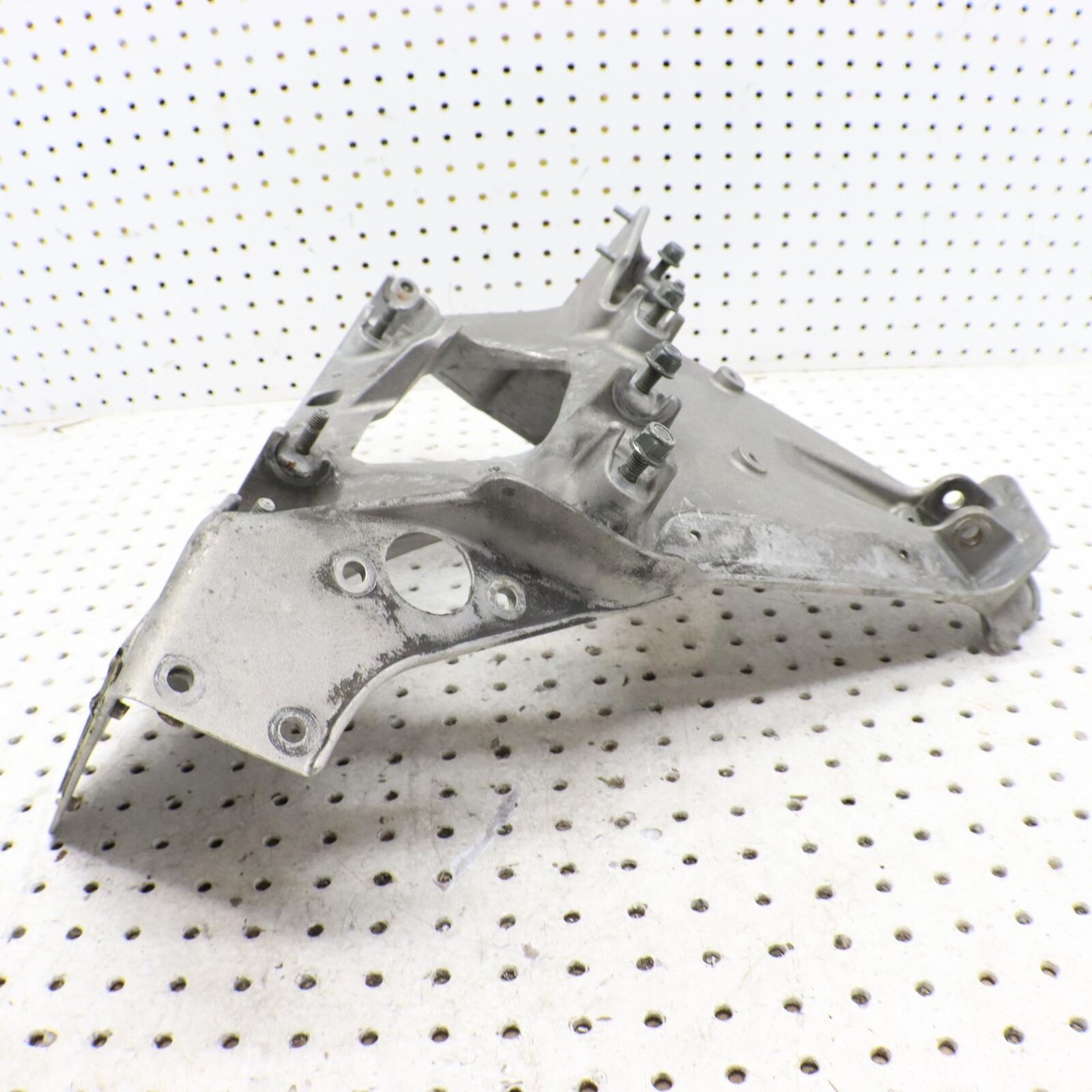 POLARIS PRO RMK 800 FRONT BULKHEAD CHASSIS FRAME SUPPORT 1018519