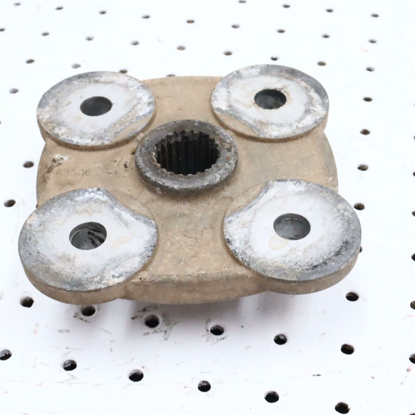 1996 POLARIS SCRAMBLER 400 REAR BACK WHEEL RIGHT OR LEFT HUB 5131284; 5144192