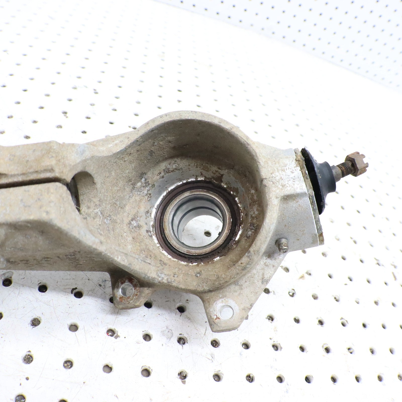 2004 Polaris Sportsman 500 Front Hub Strut LEFT 5132301 1822653