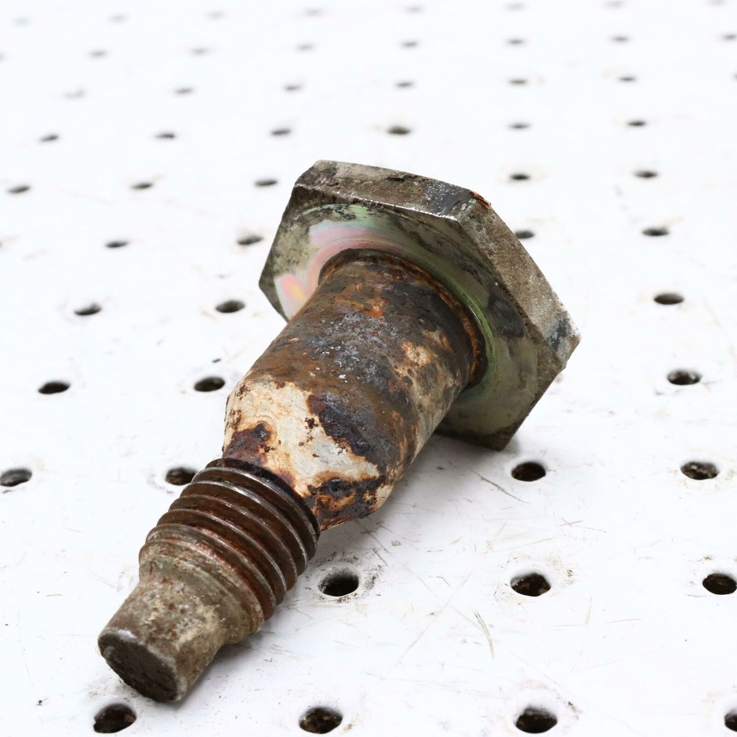 2000 POLARIS XPLORER 400 BOLT, SWINGARM PIVOT 5131697