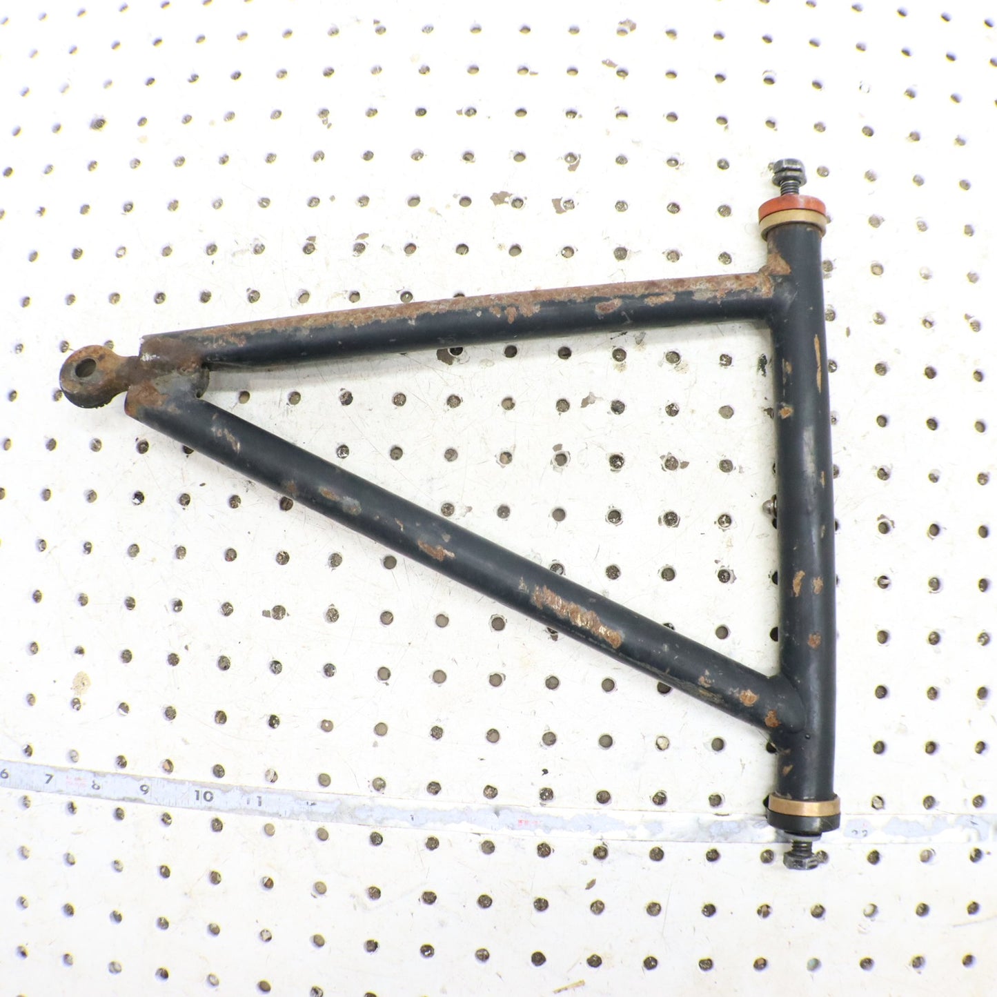 1995 Polaris Xplorer 400 Front Lower Right Control A Arm 2200532 2202275