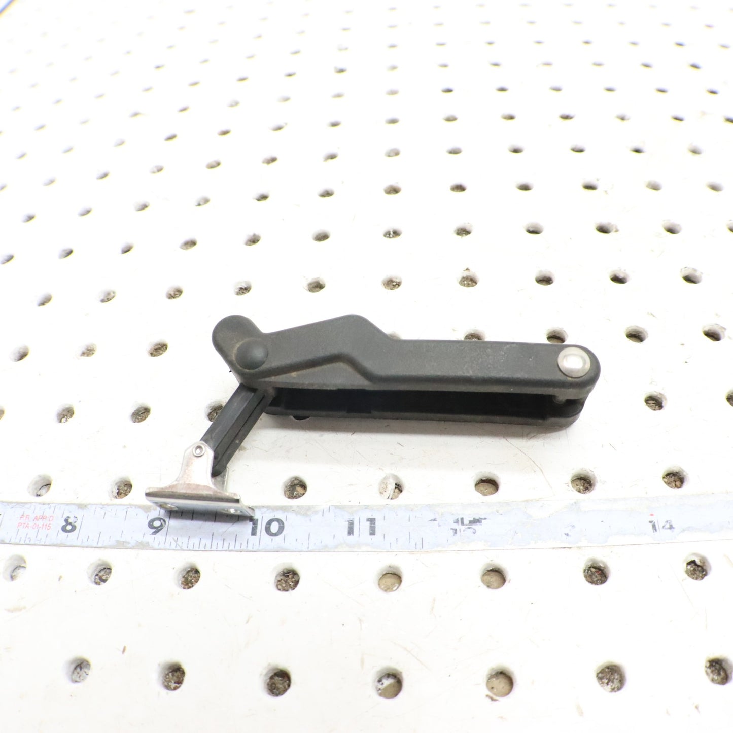 2024 Polaris Sportsman 570 Efi Eps LATCH RUBBER, LOWER, HD 7083060