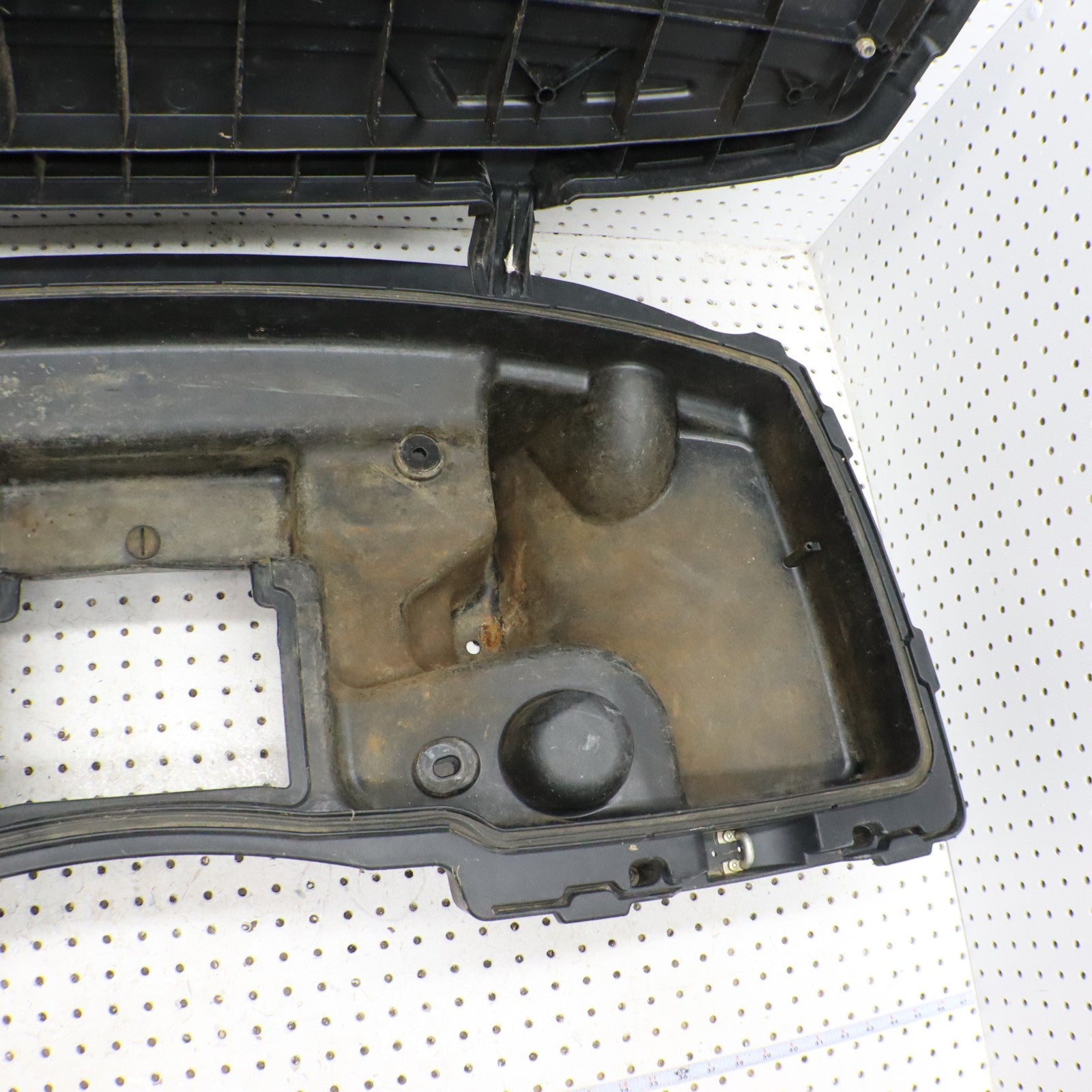 2009 Polaris Sportsman 800 Front STORAGE BOX  2633157 2633162 2633377 2203484