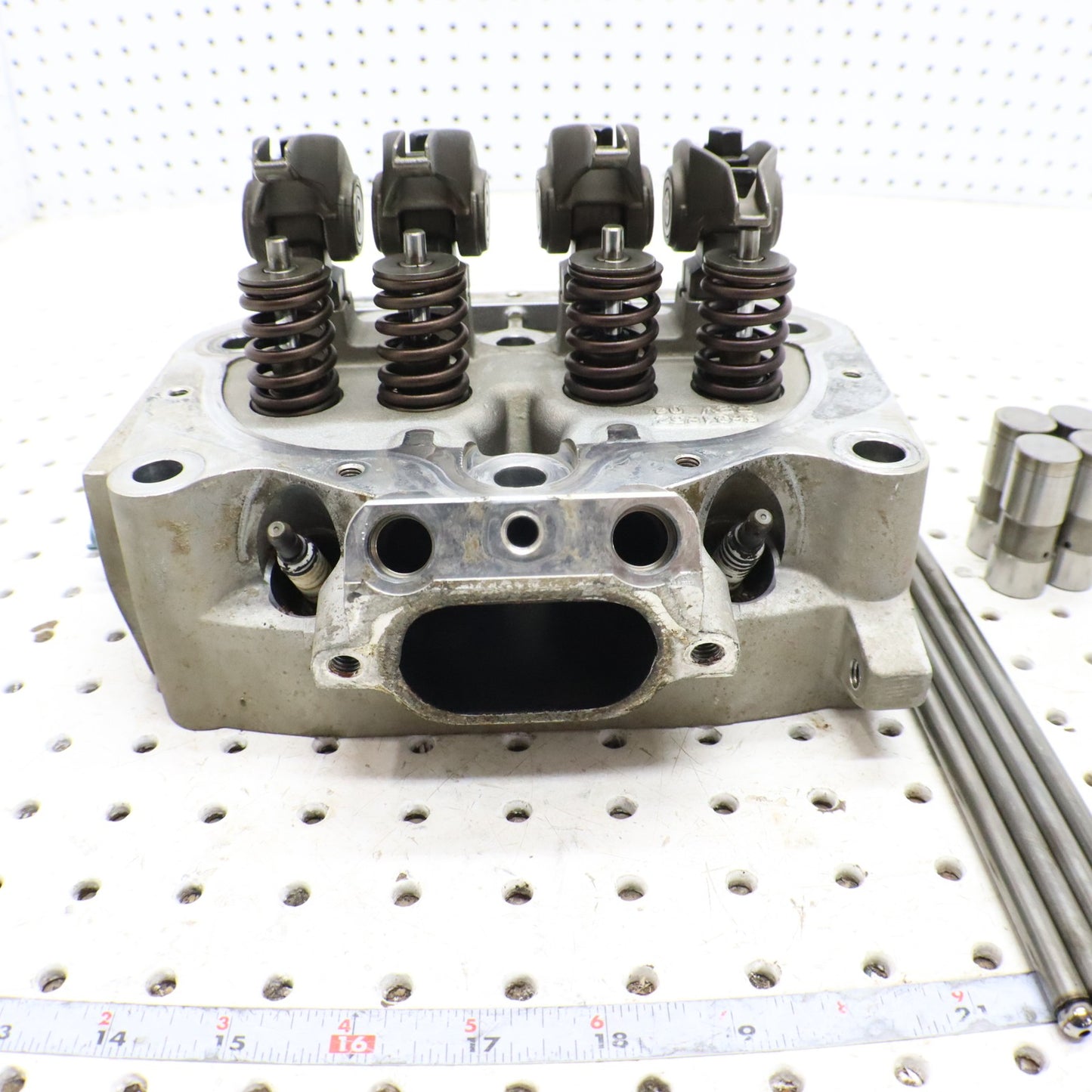 2008 Polaris Sportsman 800 Cylinder Head  3021934 GOOD