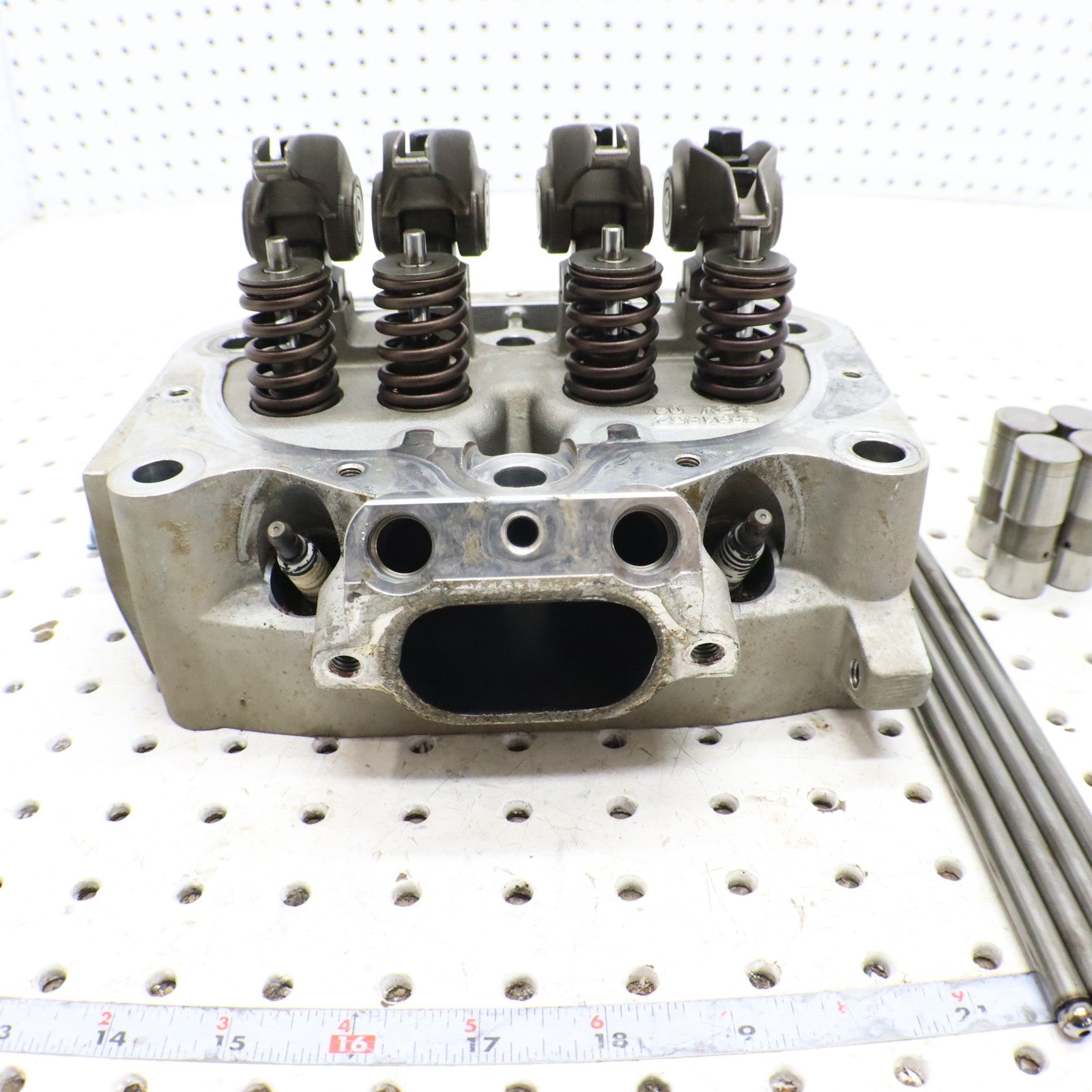 2008 Polaris Sportsman 800 Cylinder Head  3021934 GOOD