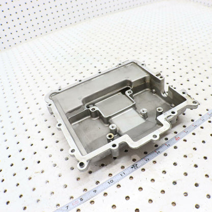 2006 POLARIS SWITCHBACK ENGINE MOTOR BOTTOM OIL PAN COVER DRY SUMP 0452985