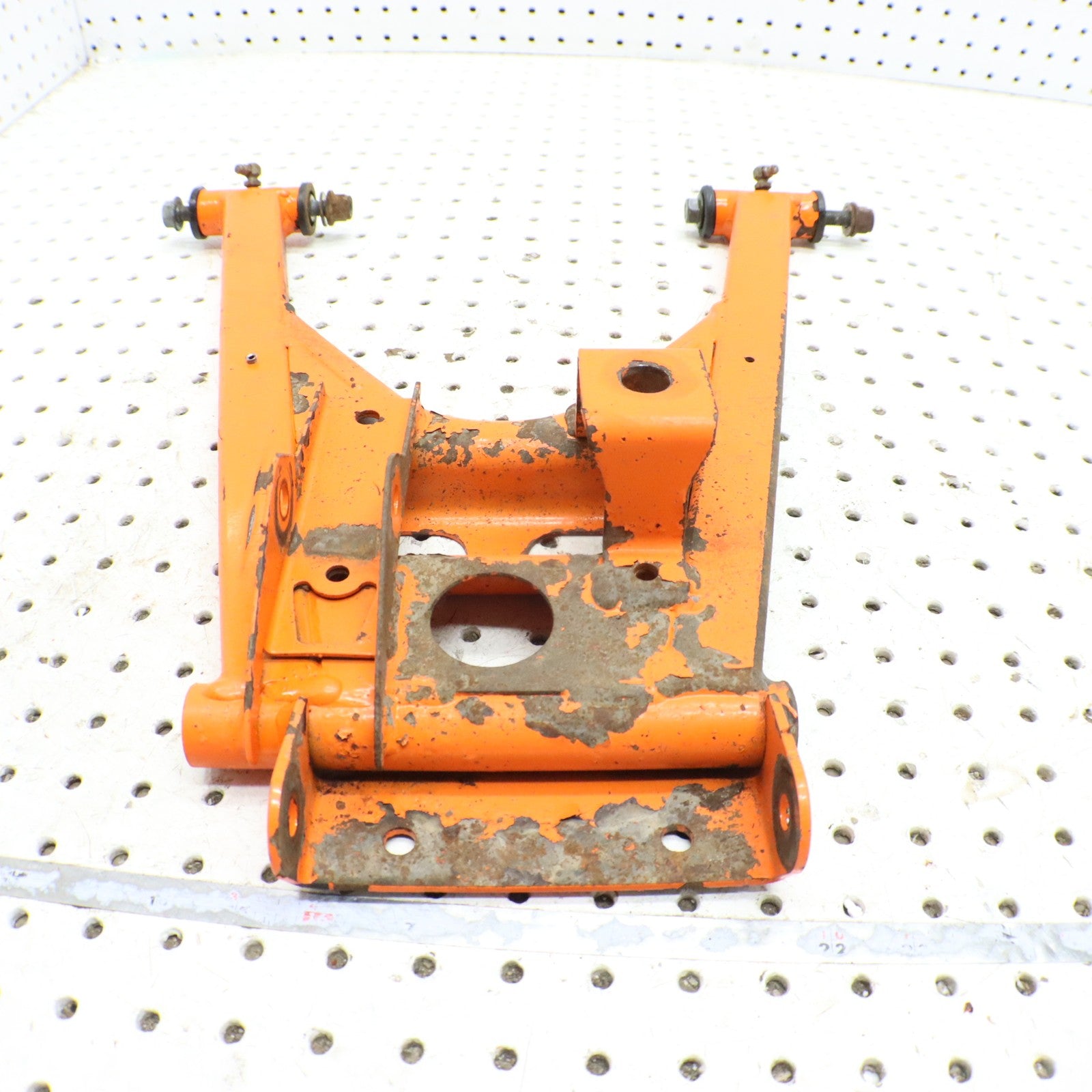 2013 Polaris Ranger Xp 900 Lower Right Rear Control A Arm 1018461-589