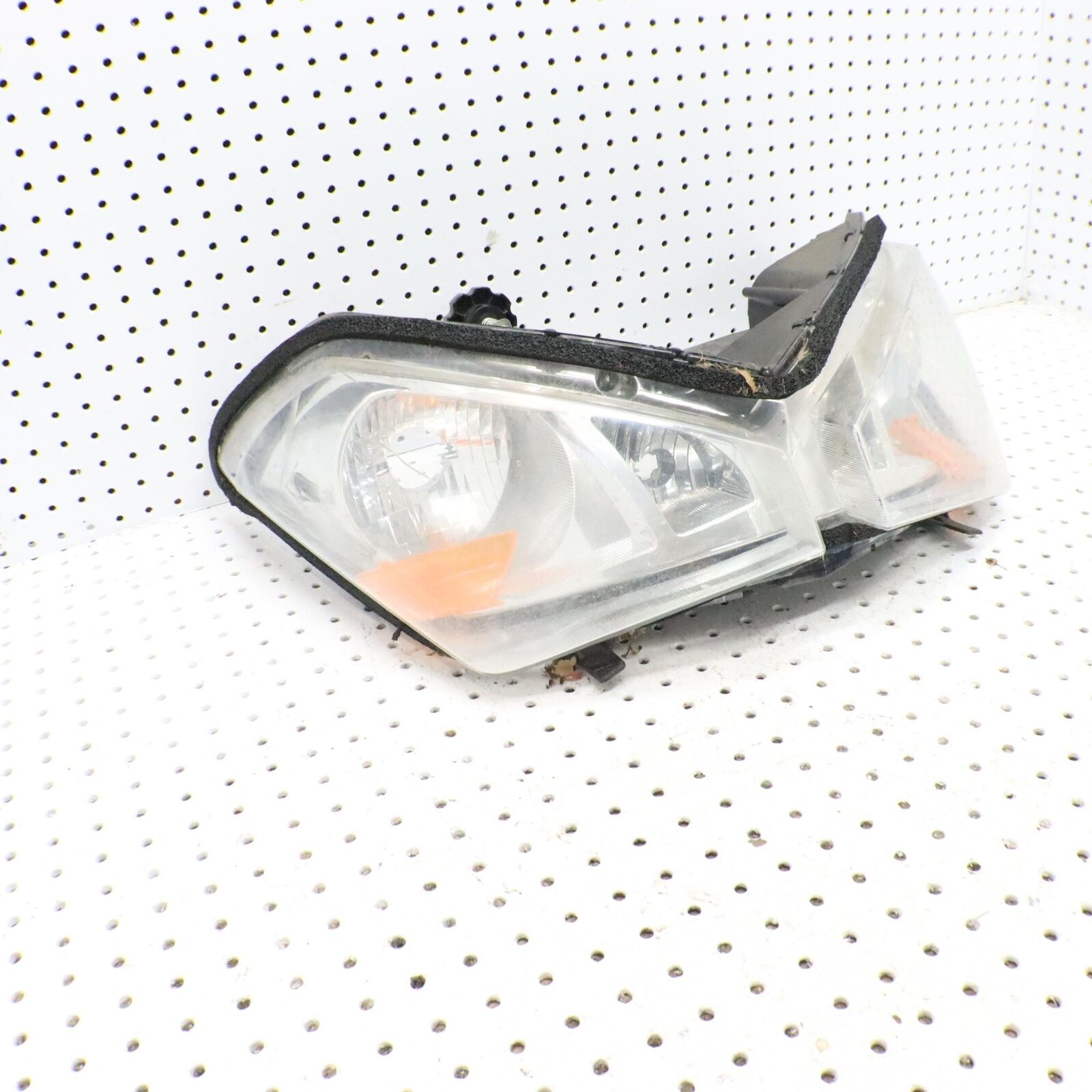 2006 POLARIS FUSION 700 HEADLIGHT 2410377