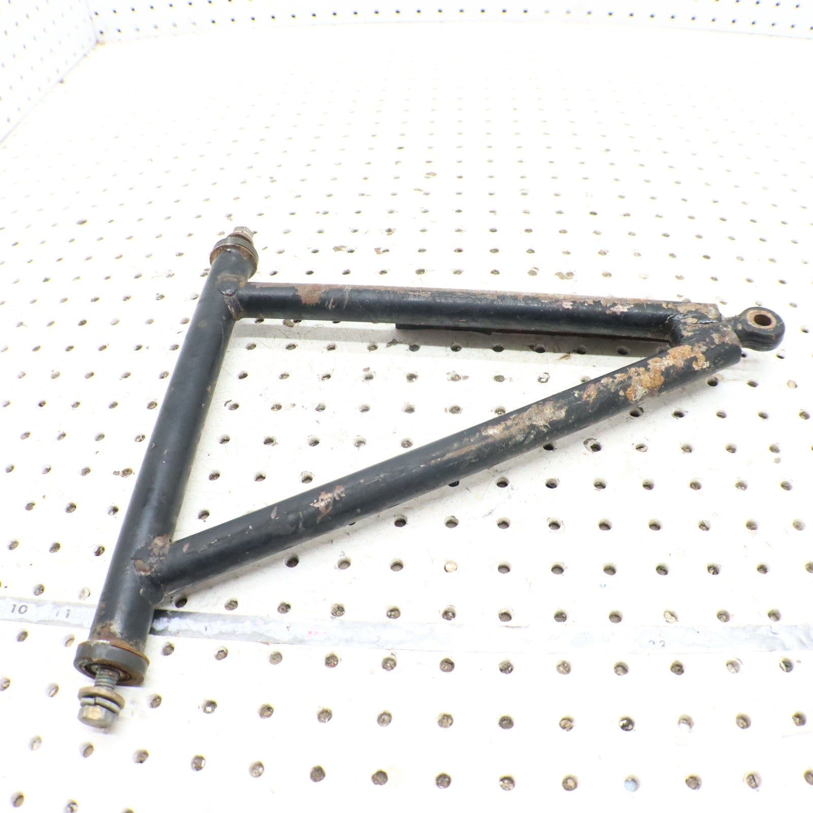 2004 Polaris Sportsman 500 Front Lower Left Control A Arm 2202274; 1541740