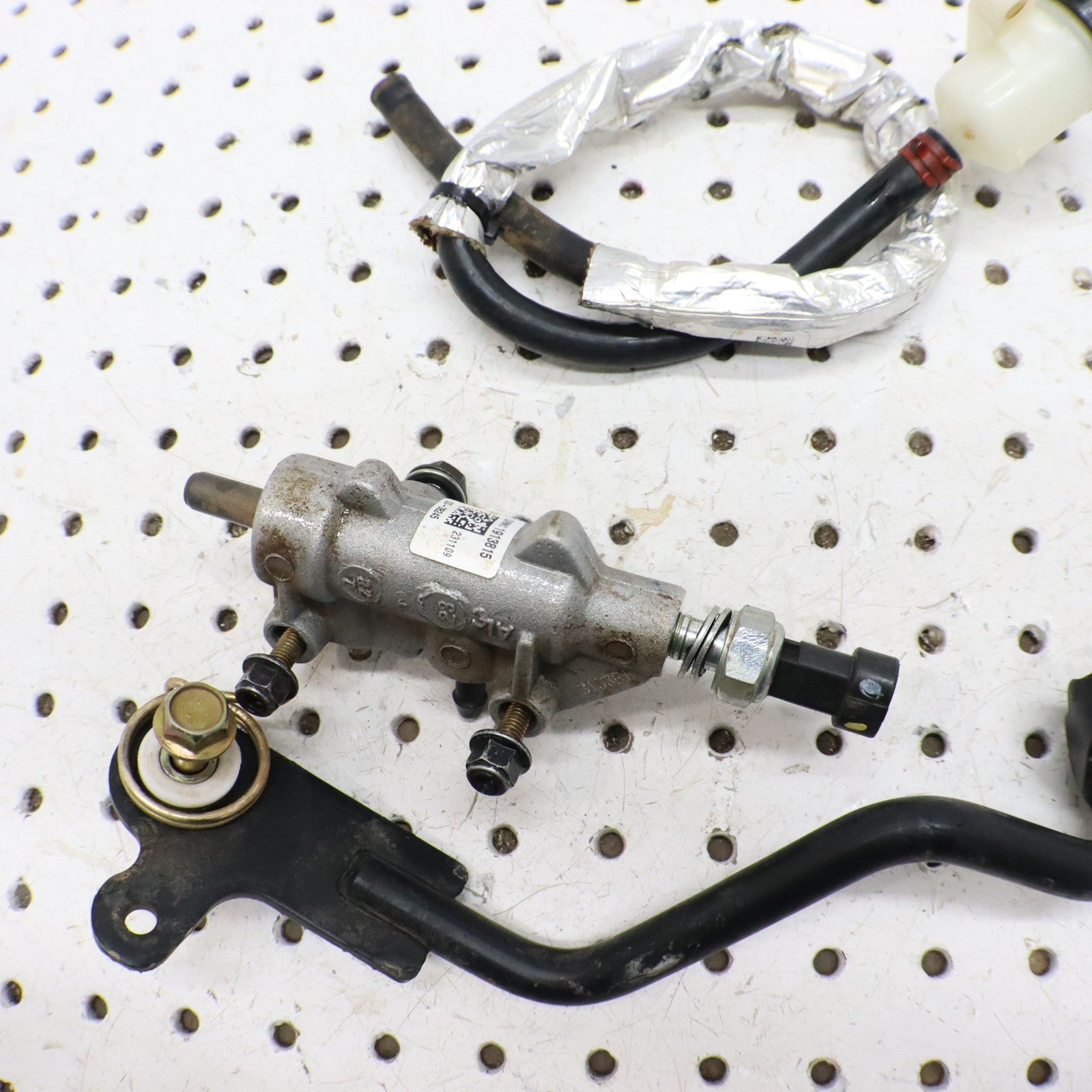 2024 Polaris Sportsman 570 Efi Eps Foot Brake Pedal & Master Cylinder 1913815