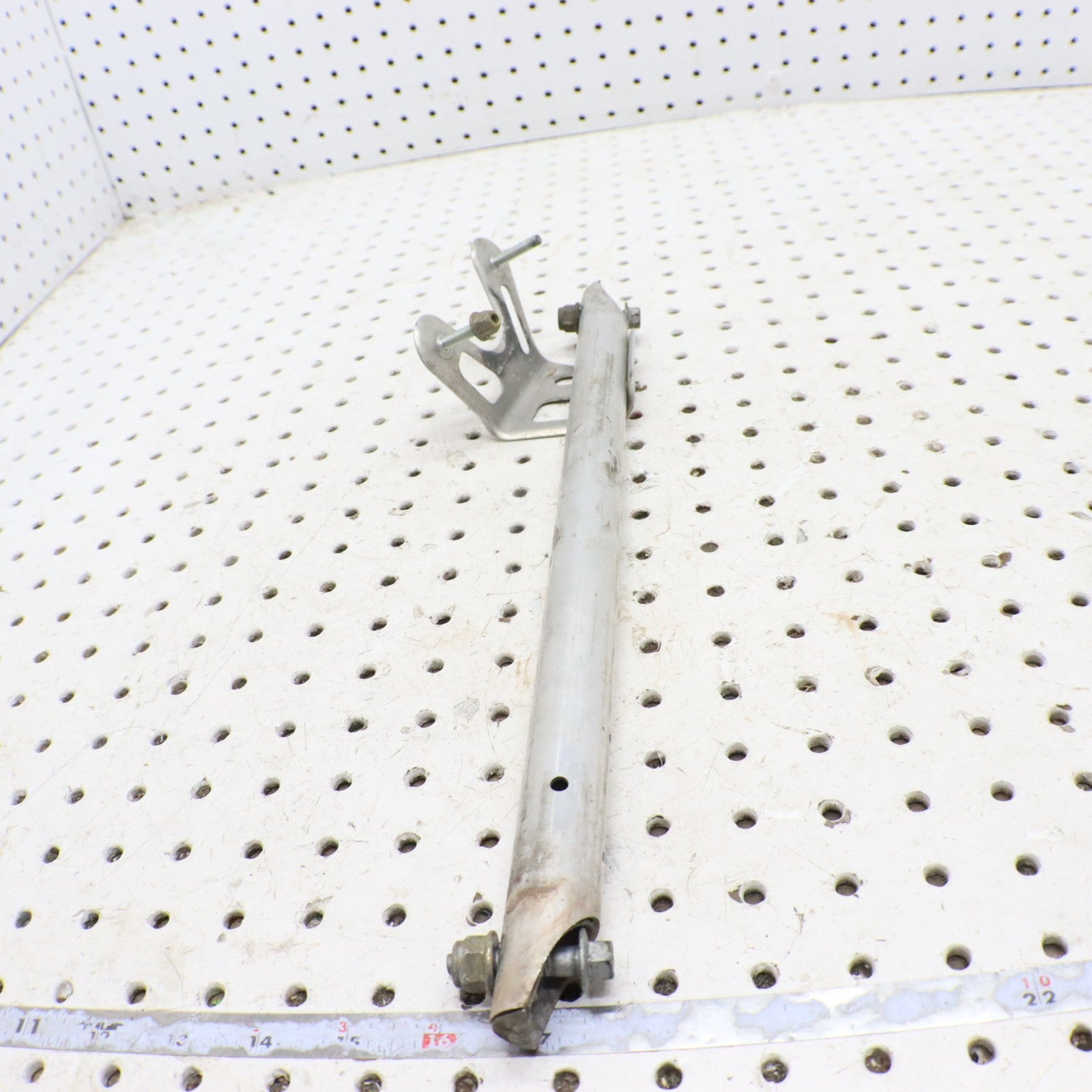 2016 Arctic Cat M8000 Frame Tube Brace Support, Shock Mount Bracket 1607-351