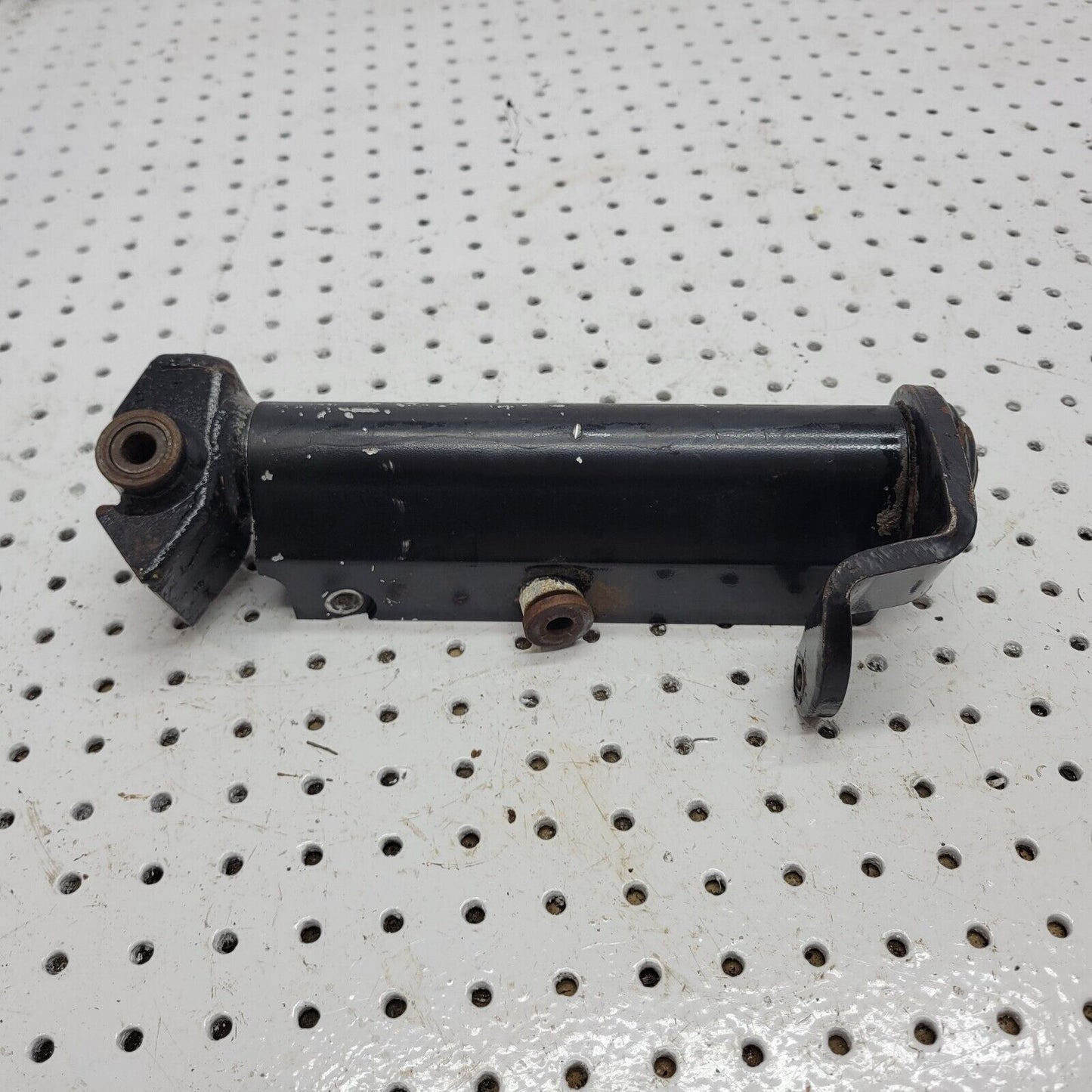 1998 ARTIC CAT ZR 600 EFI LE LEFT SPINDLE 0703-607