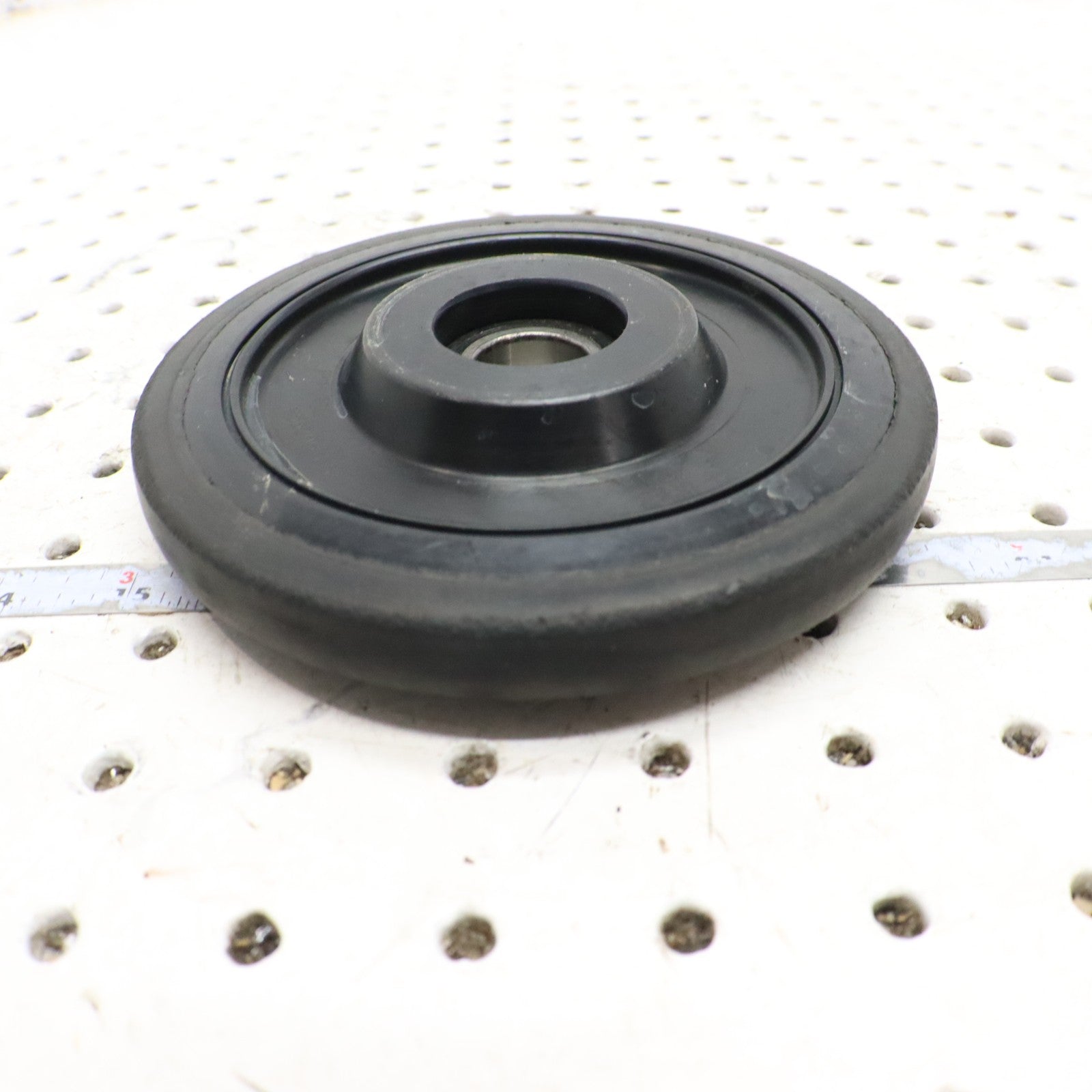 2007 Polaris Iq 600 Idler Wheel Bogie Wheel 5435525-293 5.62"  OD