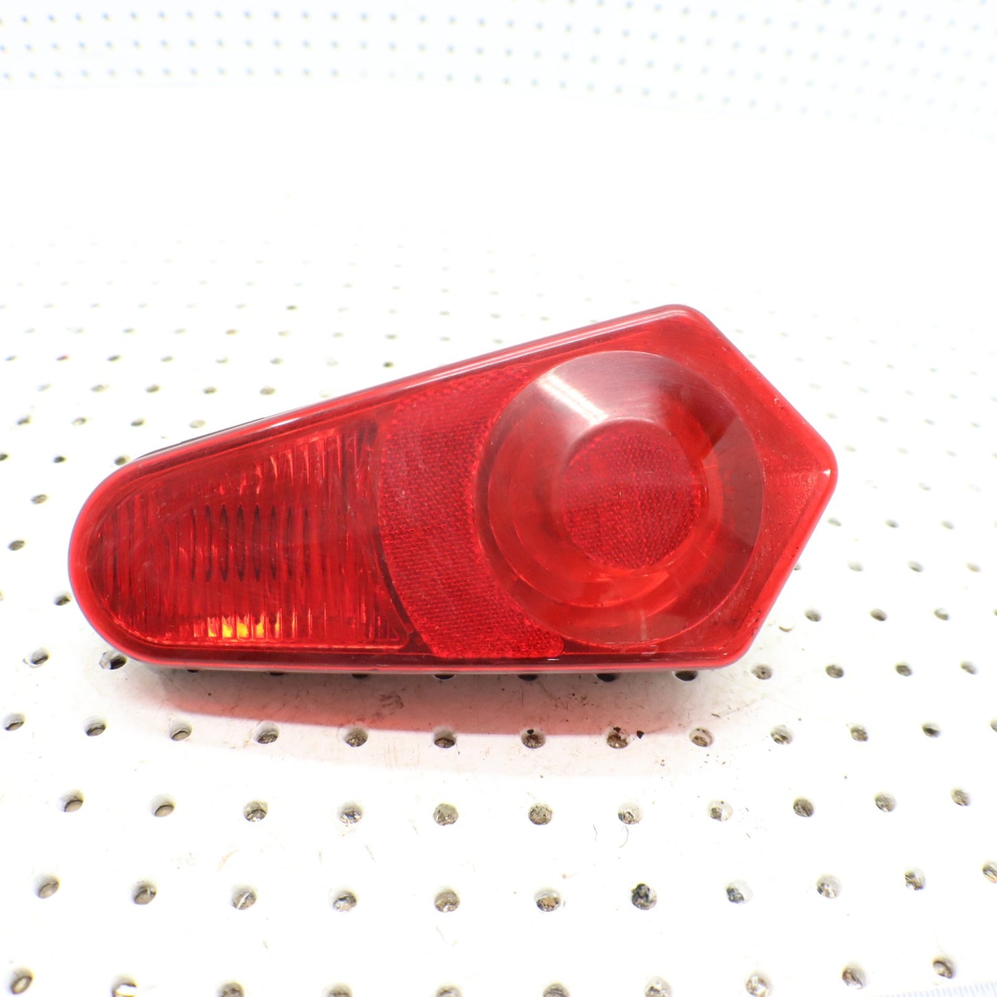 2009 Polaris Sportsman Xp 850 Tail Light Brake Light RIGHT 2411154