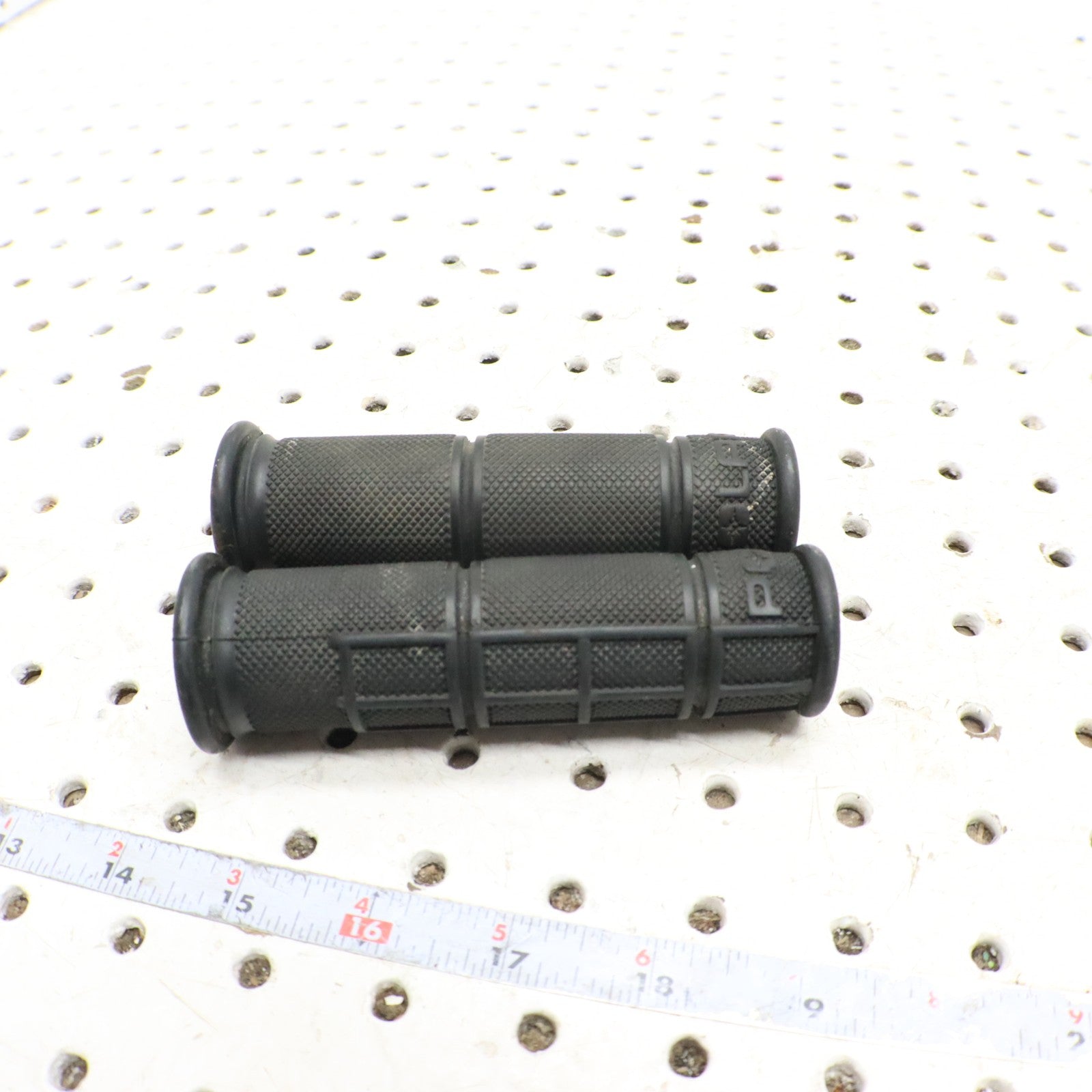 2016 Polaris Sportsman 570 Handlebar Grips 5413578-070