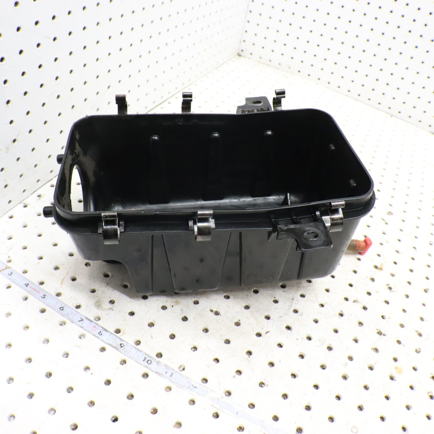 2012 Polaris Sportsman 500 Airbox Air Intake Filter Box 5438552