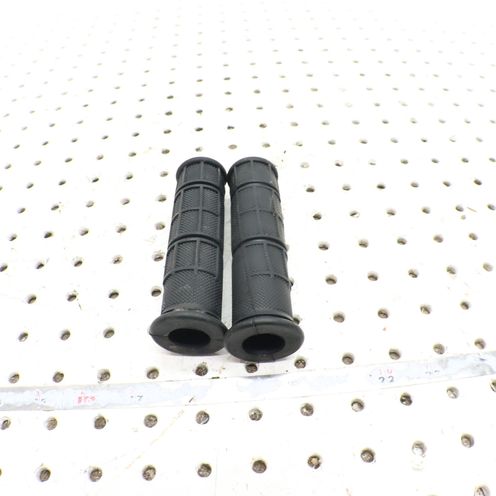 2014 Polaris Sportsman 570 Handlebar Grips 5413578-070