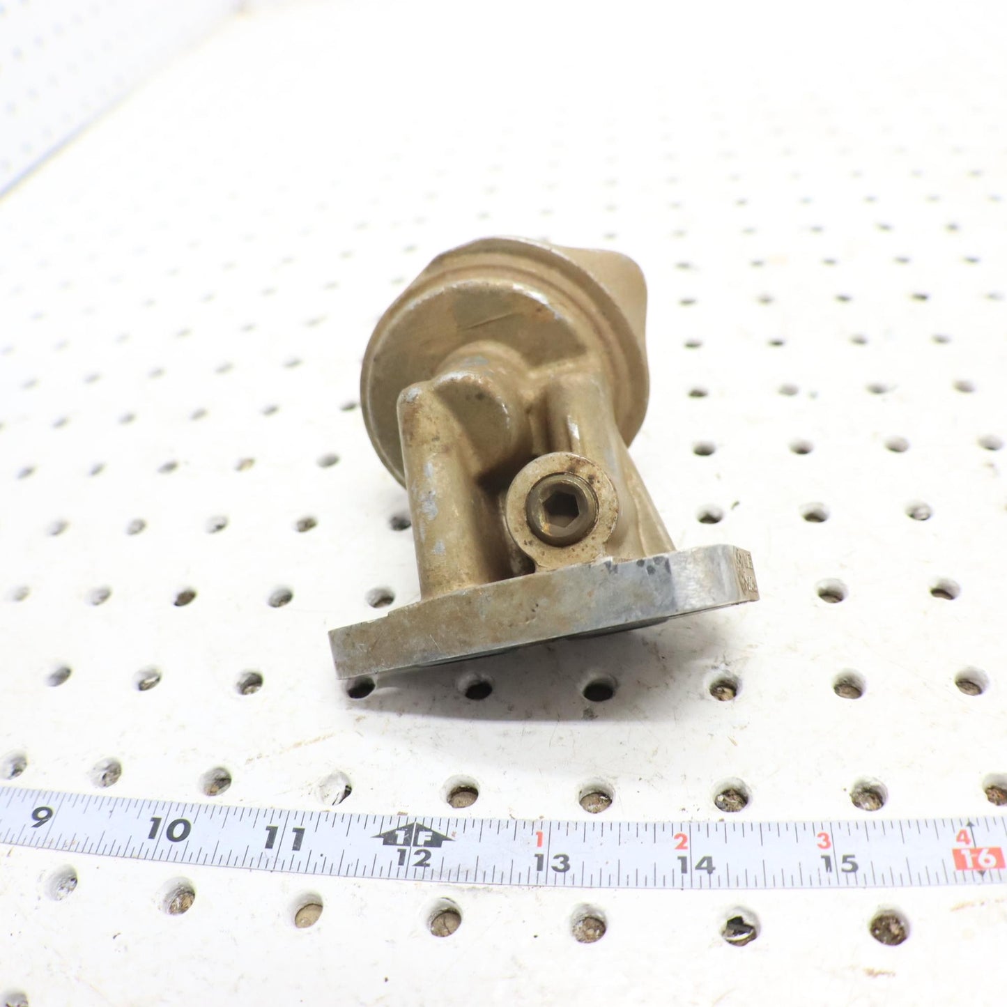 2014 Polaris Sportsman 570 Oil Filter Adapter Housing 5138321; 5143694