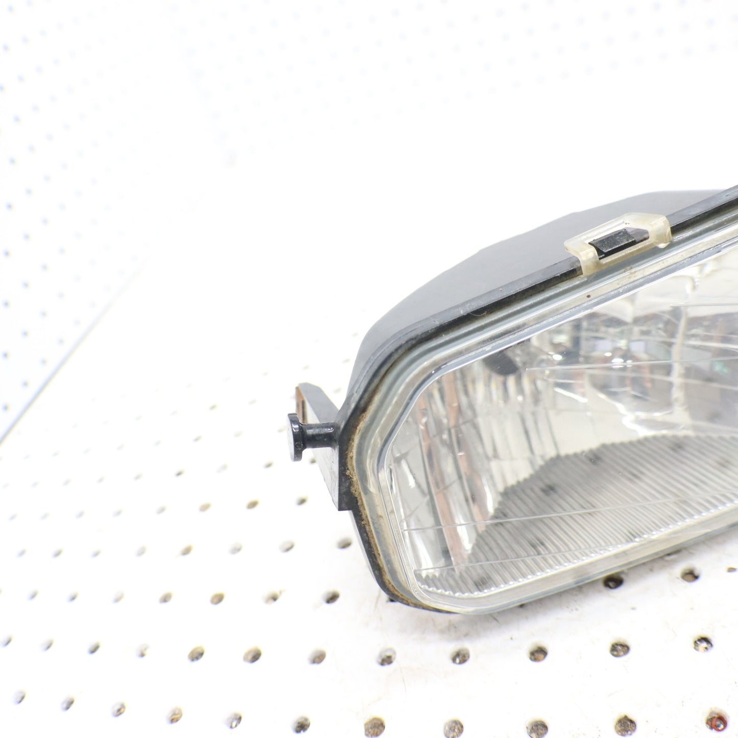 2009 Polaris Sportsman Xp 850 Headlight Head Light Bumper LEFT 2410615