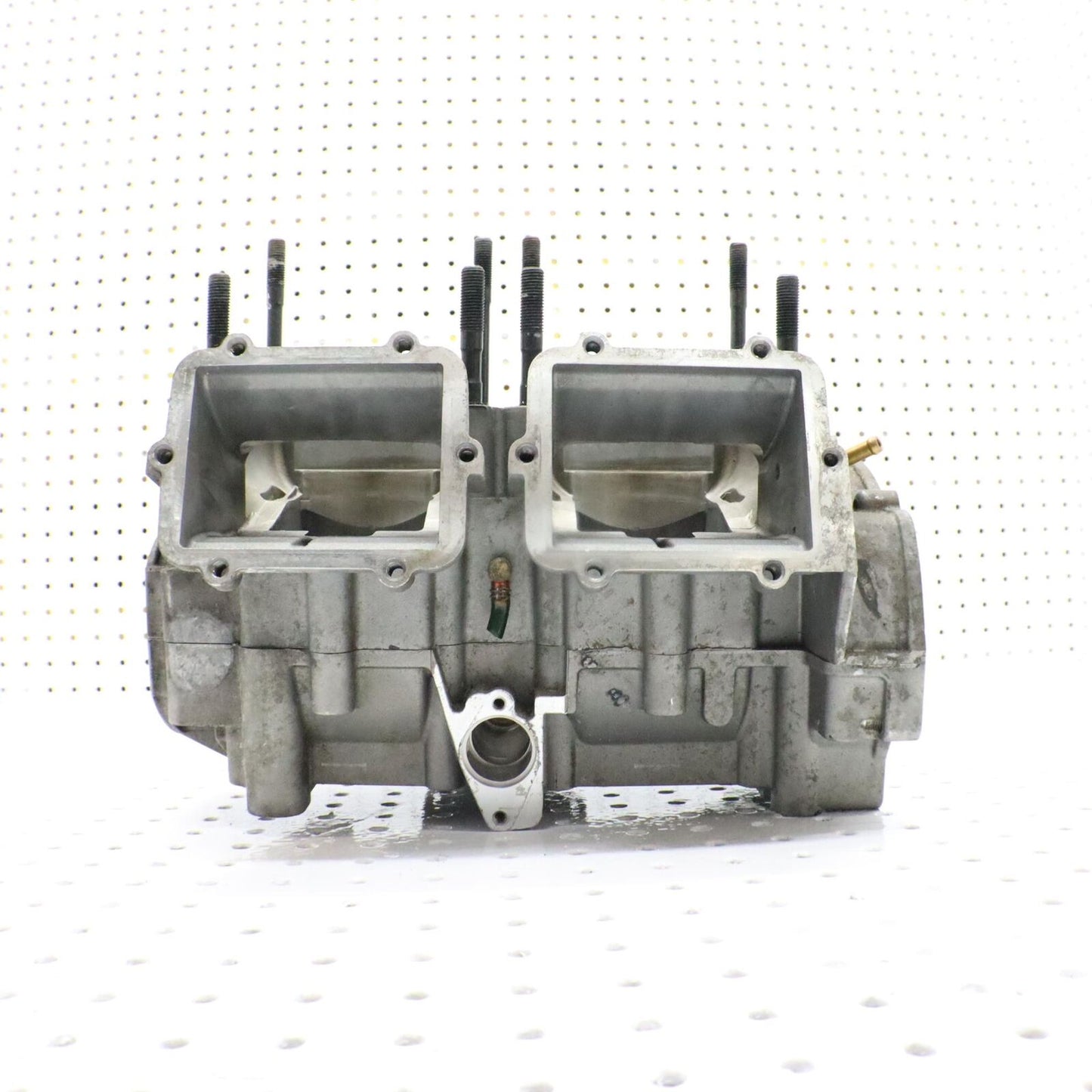 2006 POLARIS FUSION 600 CRANK CASE ENGINE CASE 1202738 2203037
