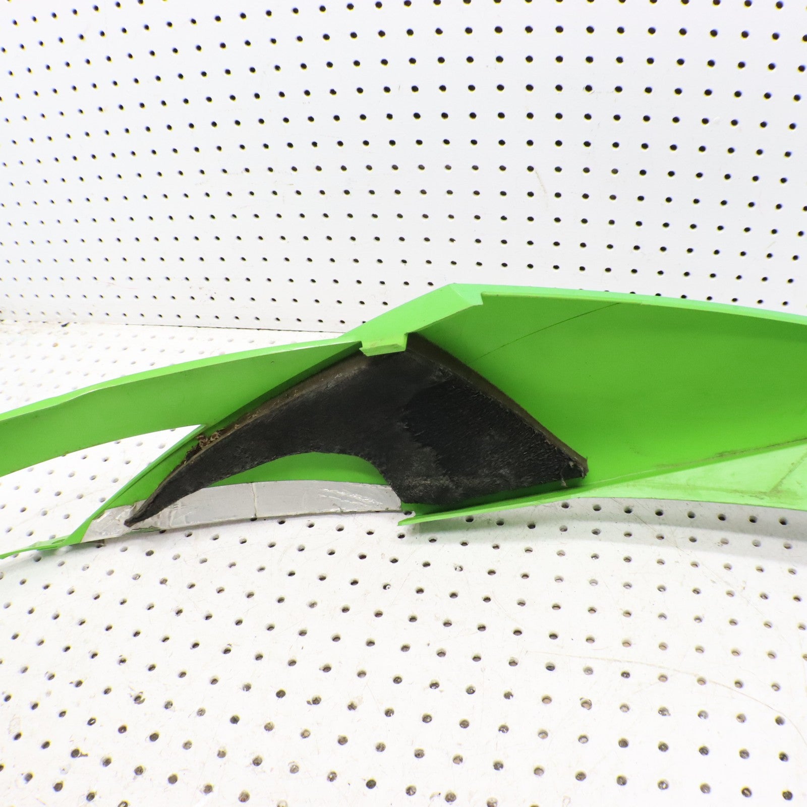 2016 Arctic Cat M8000 Hood LEFT 4718-663 ; 3718-657