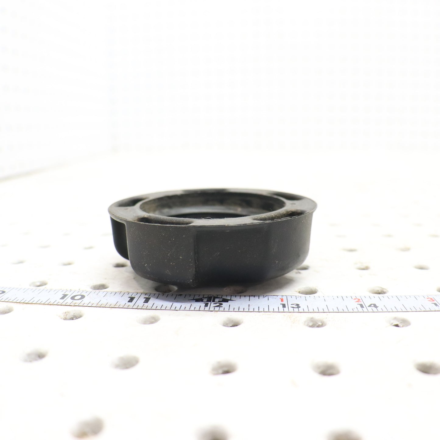 2009 Polaris Sportsman Xp 850 Gas Tank Cap Cover Lid 5433687; 5450389
