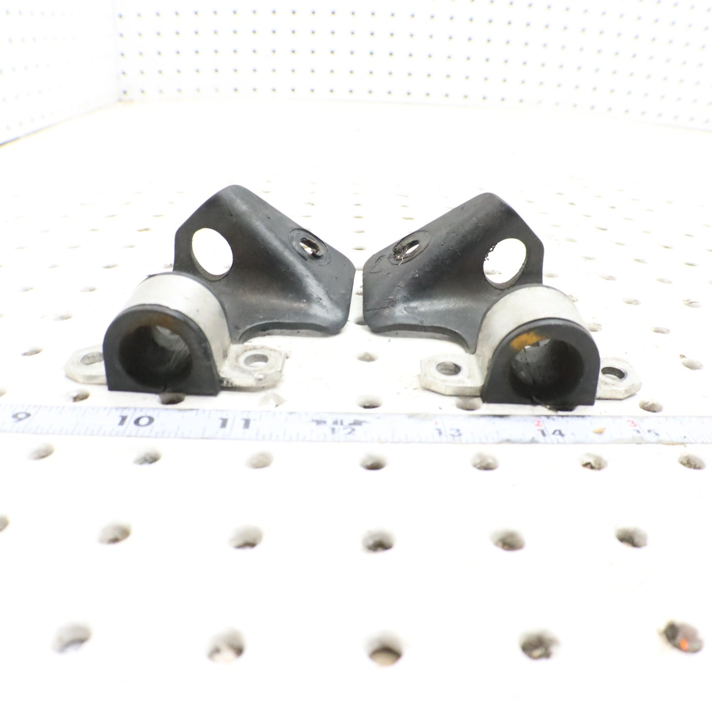 2007 Polaris Iq 600 Sway Bar Bushing 5134458; 5435516; 5435517 