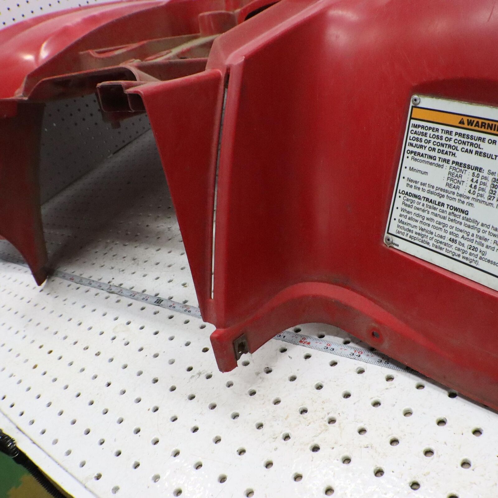 2013 YAMAHA GRIZZLY 700 REAR FENDER CAB 1HP-F1600 RED