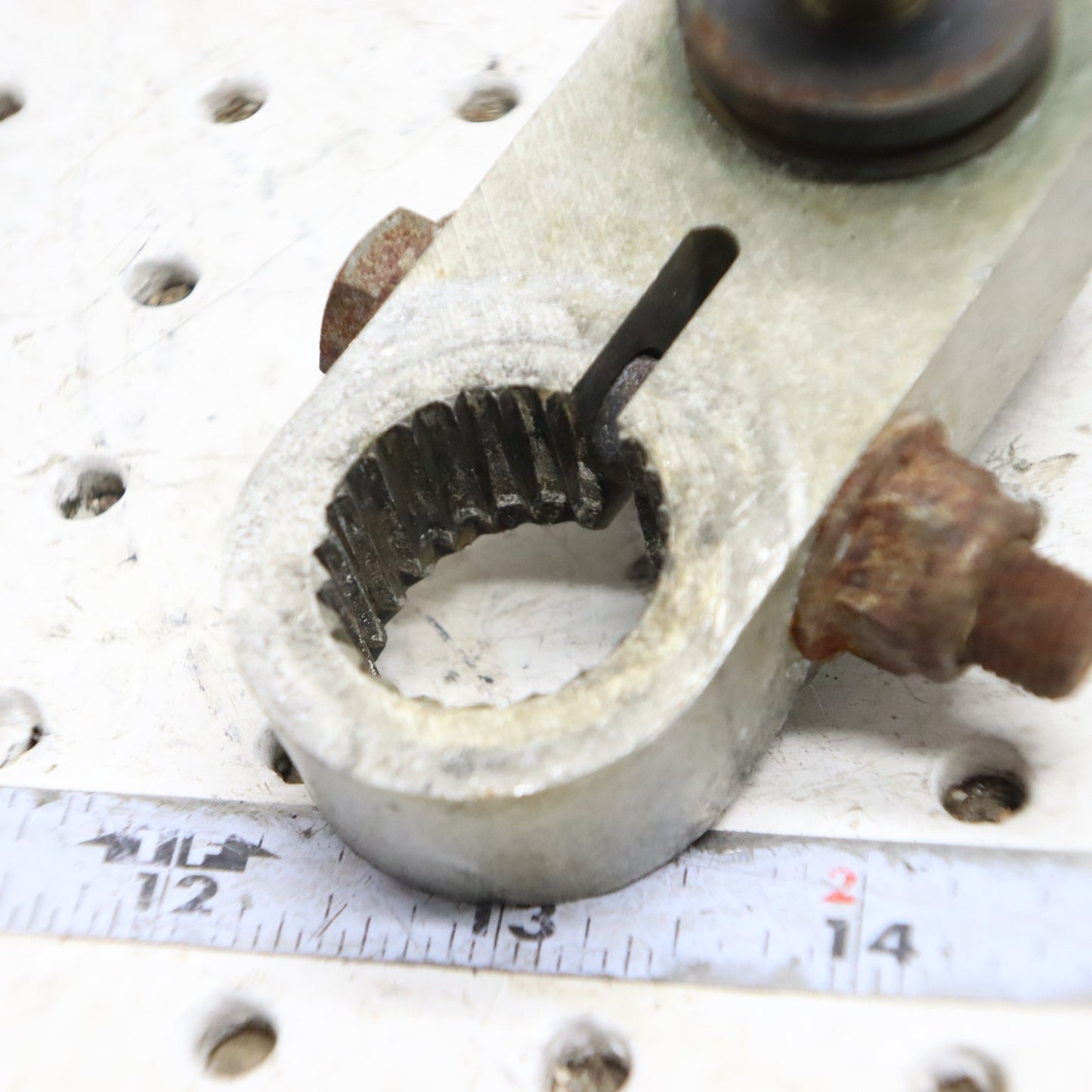 2007 Polaris Iq 600 Rear Arm 1541967; 3514331; 5134046