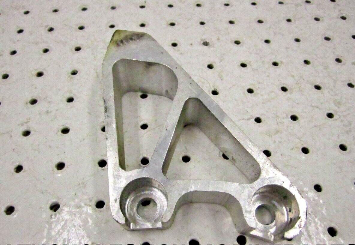 2007 ARCTIC CAT F8 MOTOR MOUNT MAG RIGHT 0708-474