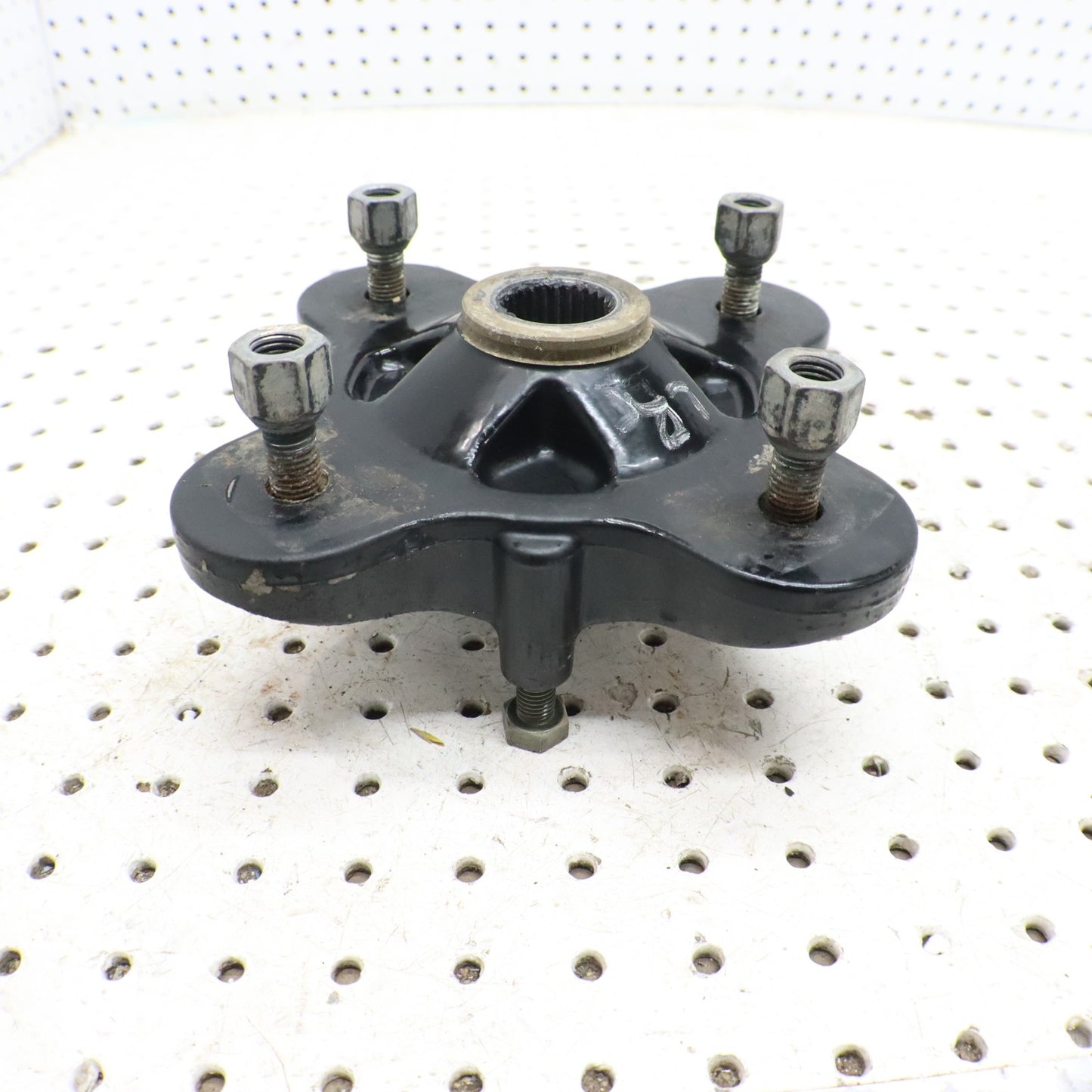 2013 Polaris Ranger Xp 900 Wheel Hub REAR REAR 5137431-067 5142964-067
