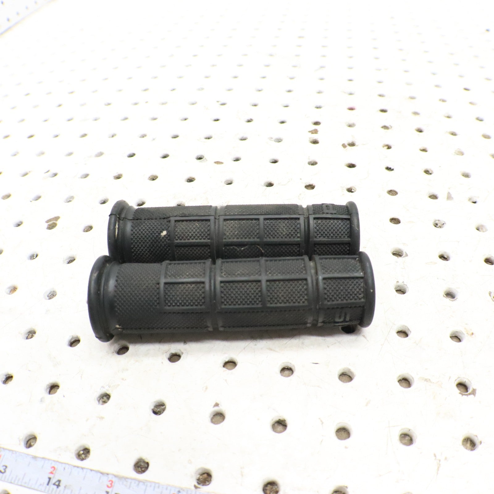 2016 Polaris Sportsman 570 Handlebar Grips 5413578-070