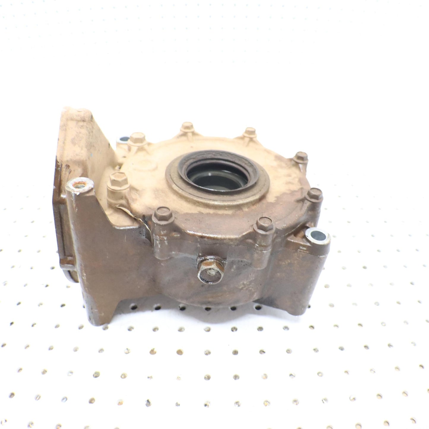 2016 SUZUKI KING QUAD 500 REAR GEARCASE FINAL DRIVE 27410-31G50 DAMAGED