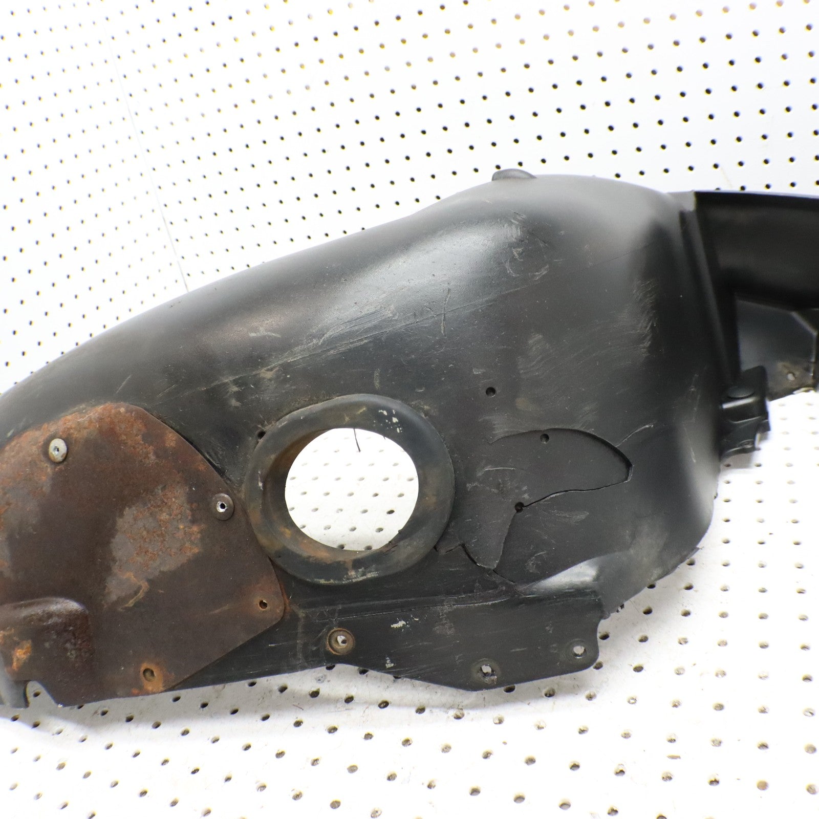 2007 Polaris Iq 600 Fender Bellypan Right 2633254-070