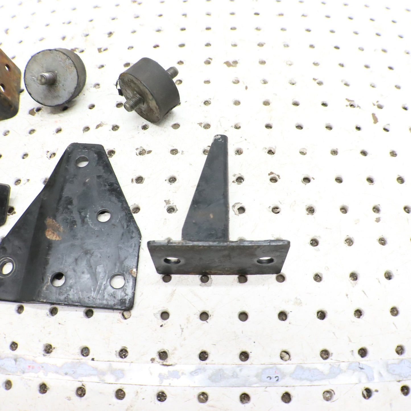 1998 Polaris Xplorer 400l Engine Motor Mounts 1040532 1040231 5240542 5241801