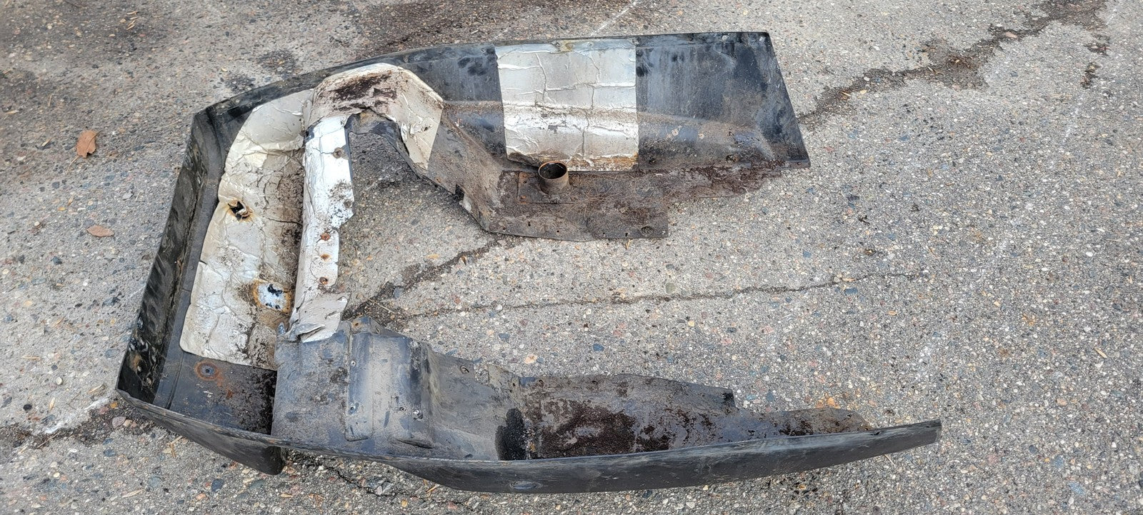 1995 Polaris Xcr 600 Bellypan  5410930-067 LOCAL PICKUP 