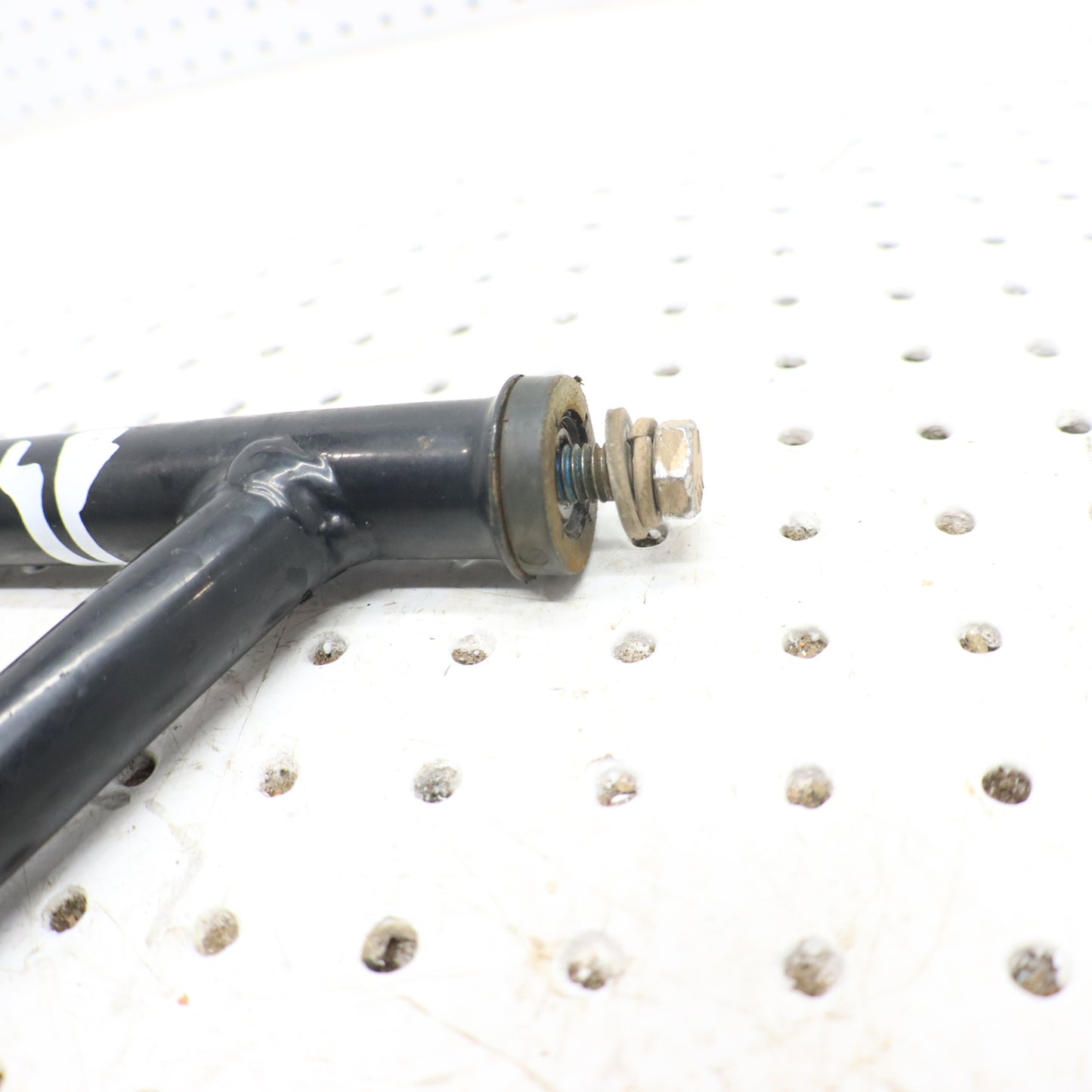 2014 Polaris Sportsman 570 Front Lower Left Control A Arm 2202906