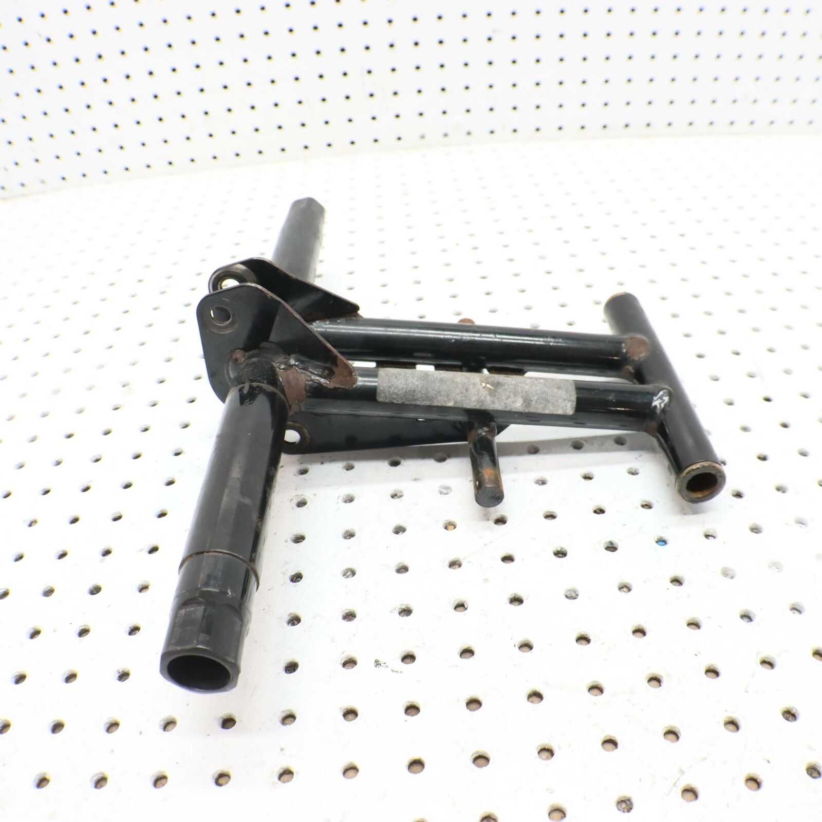 2015 ARCTIC CAT XF 6000 REAR IDLER TORQUE ARM 2704-002