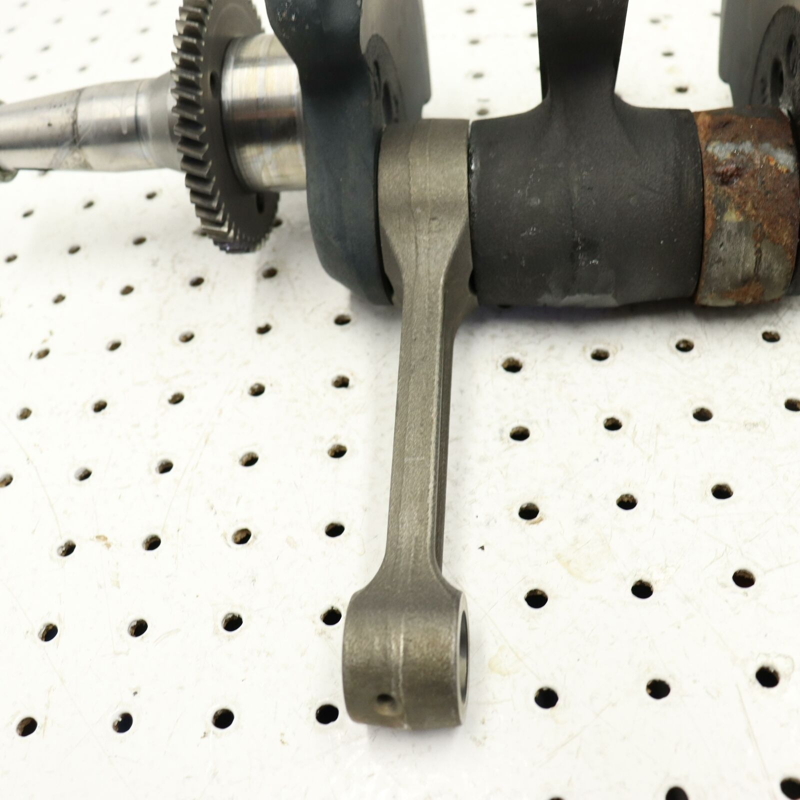 2002 POLARIS SPORTSMAN 700 CRANKSHAFT CRANK SHAFT 1202222 2203067 CORE FOR PARTS