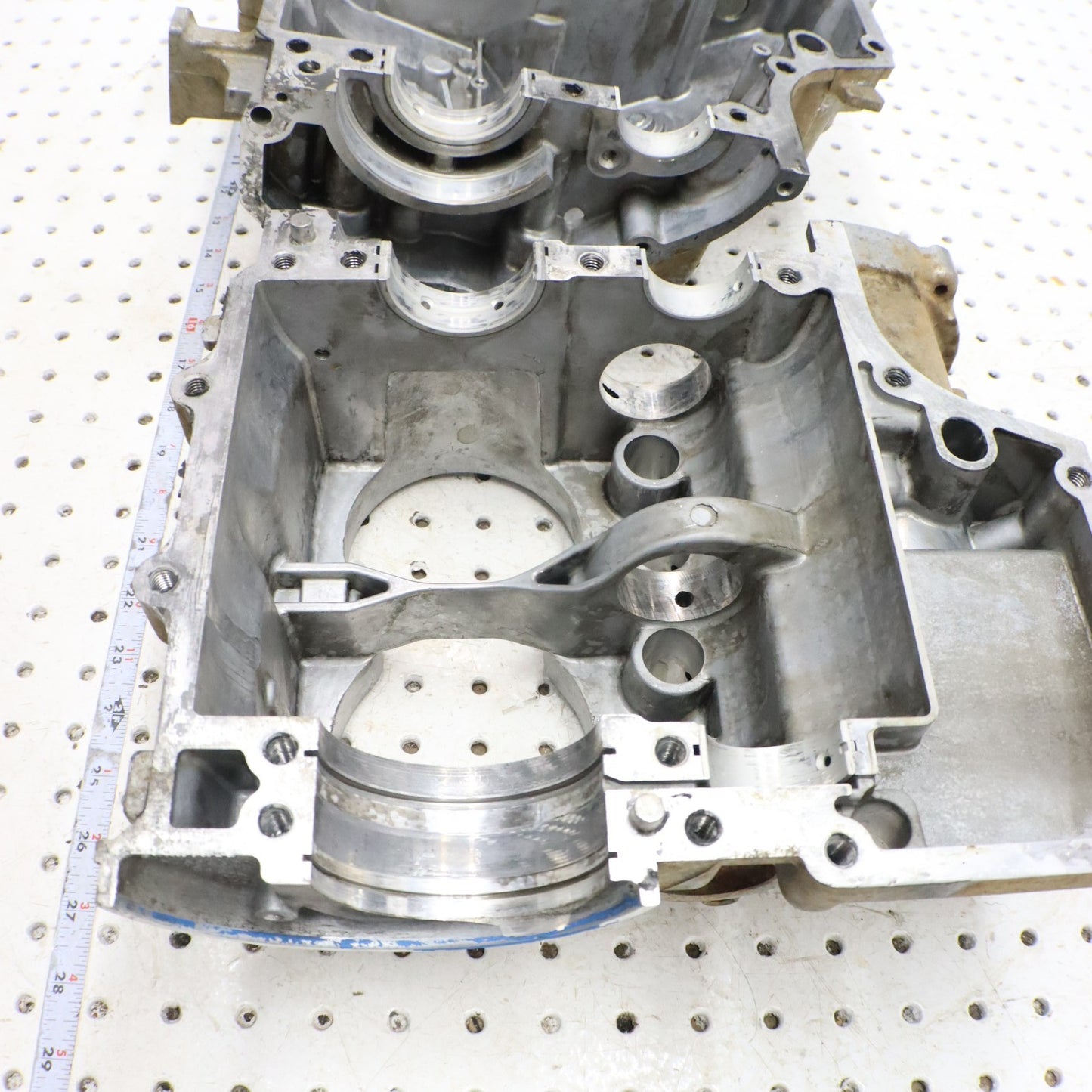 2009 Polaris Rzr 800 Crankcase Engine Case 2203301