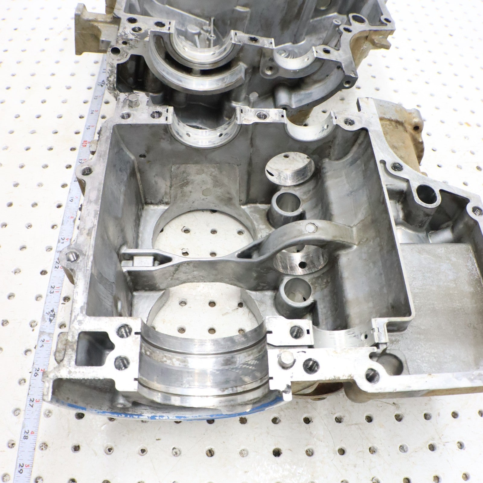 2009 Polaris Rzr 800 Crankcase Engine Case 2203301