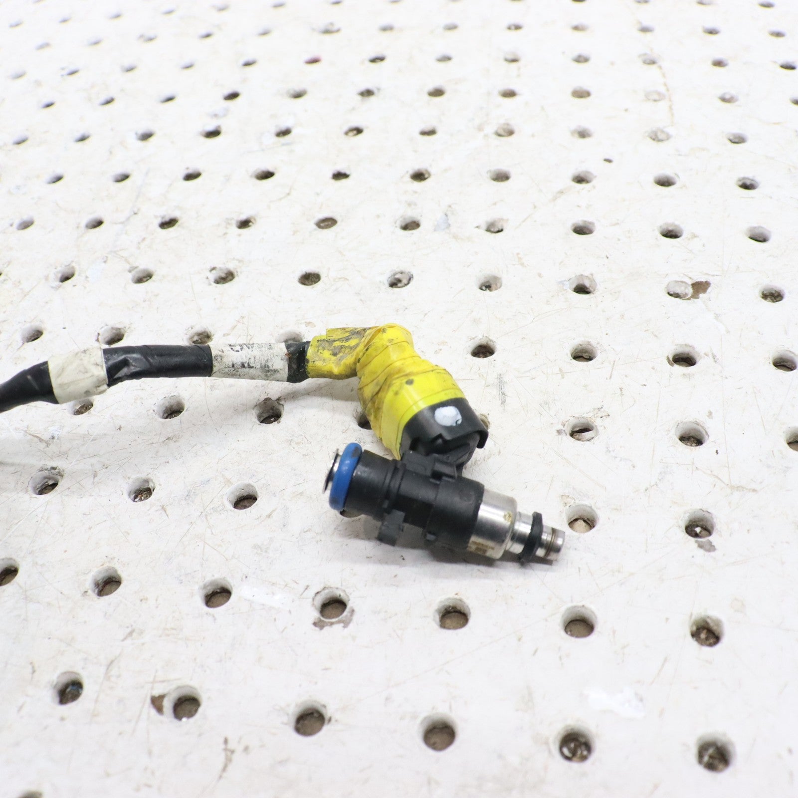 2016 Polaris Rush 800 Fuel Injector Harness With Injectors 4014715-053 YELLOW