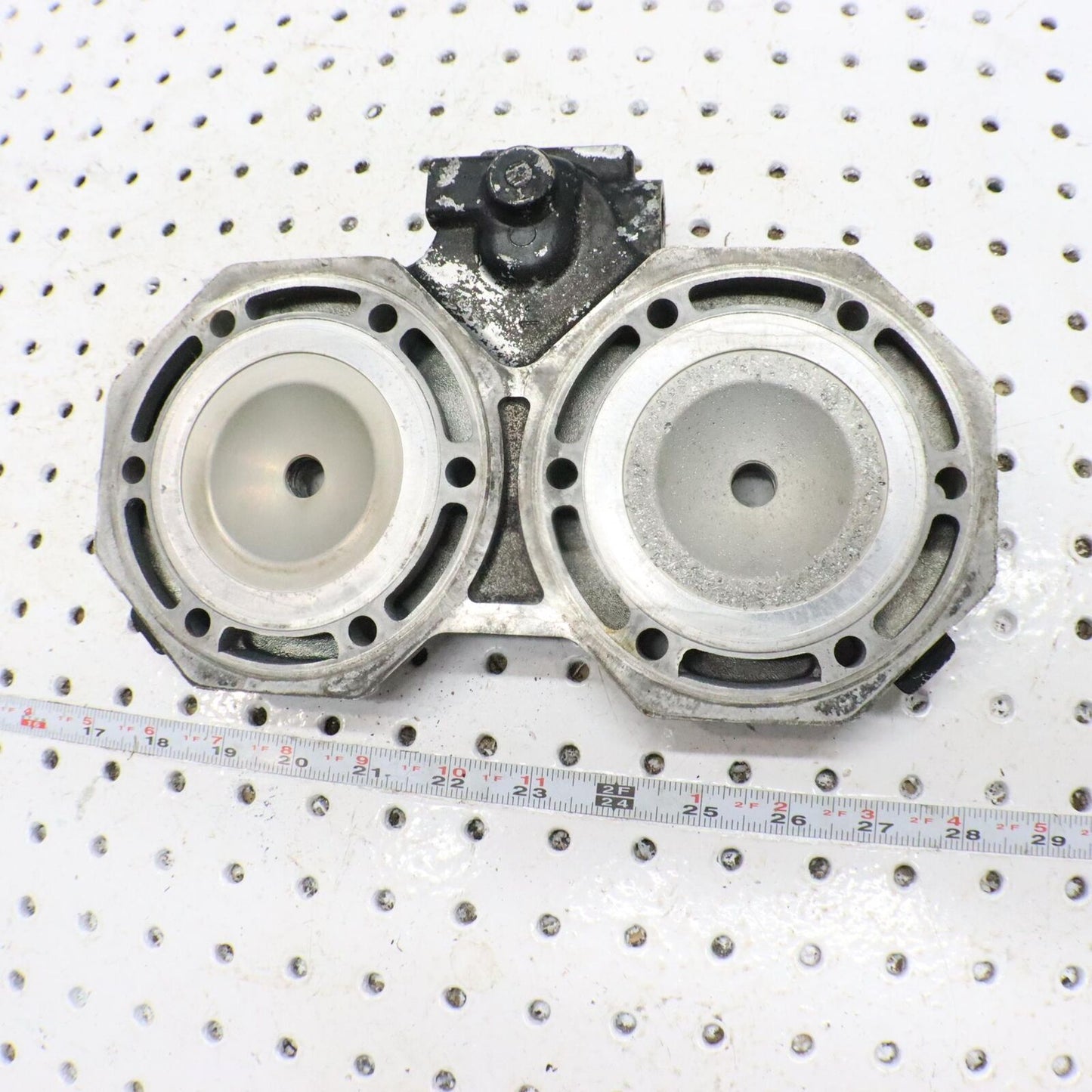 2002 ARCTIC CAT ZR 500 CYLINDER HEAD 3005-797 DINGED UP DOME