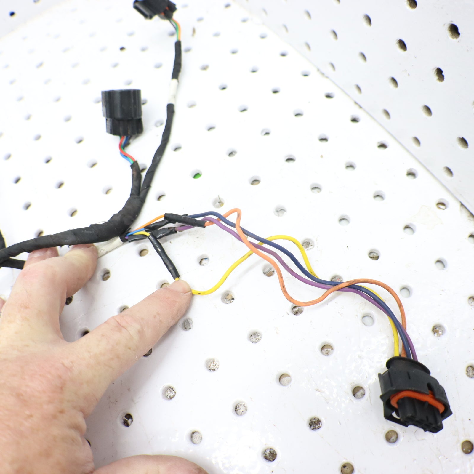 2014 Polaris Sportsman 570 Wire Harness NON EPS 2412398 MINOR DAMAGE